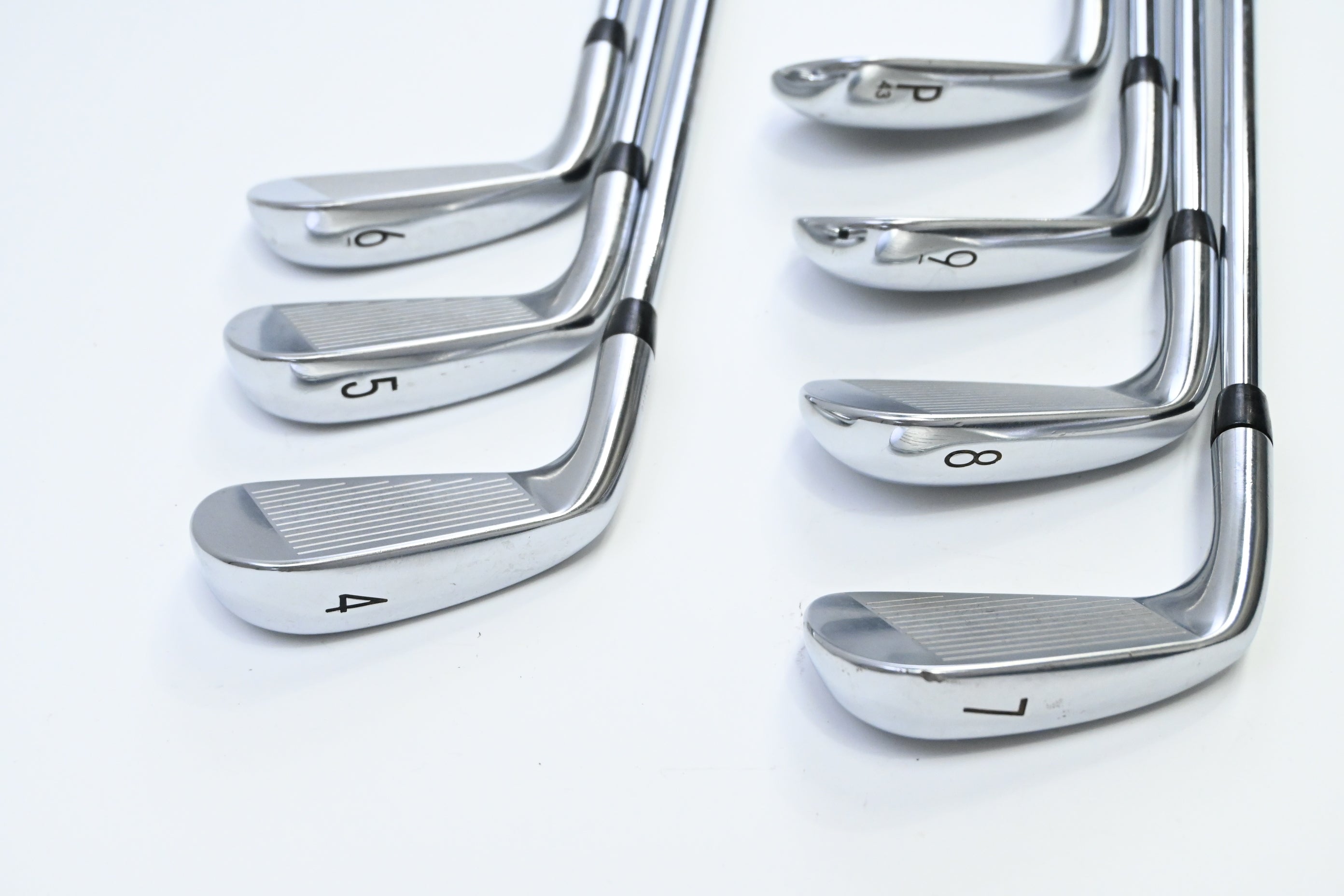 Titleist T200 2019 Irons / 4-PW / Stiff Flex AMT White S300 Shafts