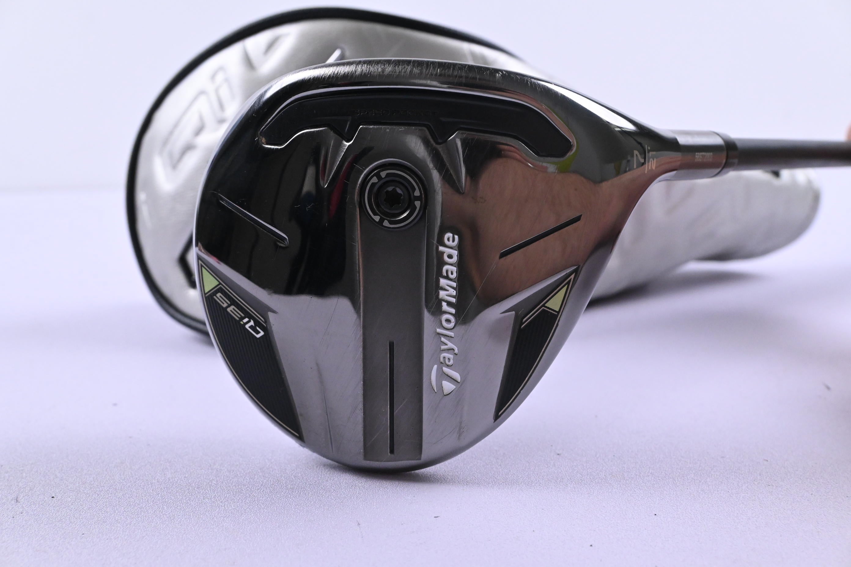 Taylormade Qi35 #7 Wood / 21 Degree / Regular Flex Fujikura Ventus Blue FW 5