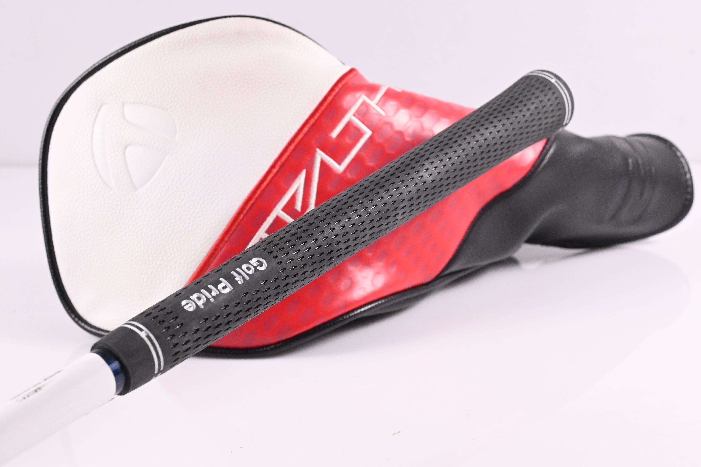 Taylormade Stealth 2 Plus Driver / 9 Degree / Regular Flex Ventus Blue 5 Shaft