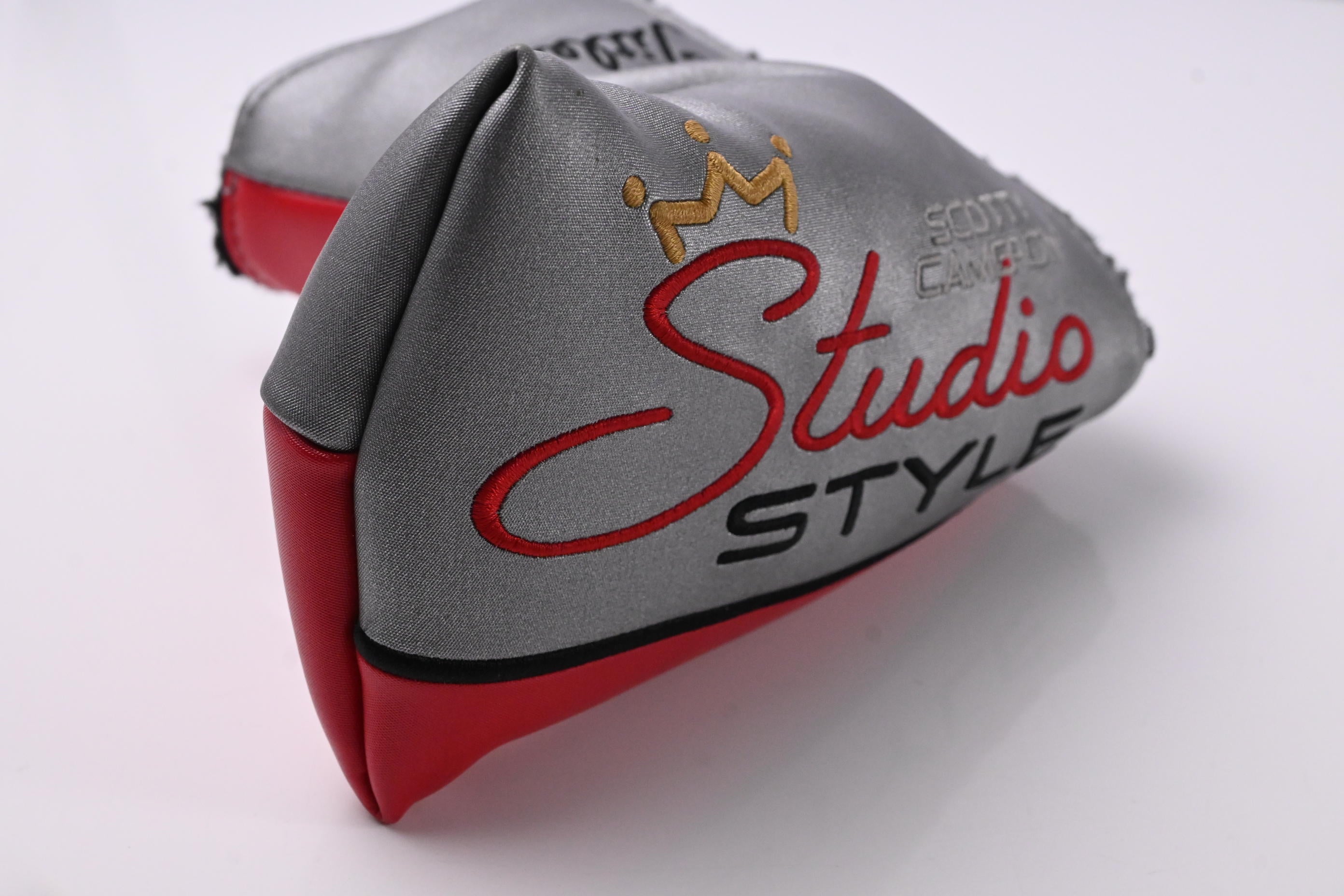 Scotty Cameron 2025 Studio Style Fastback Putter / 35 Inch