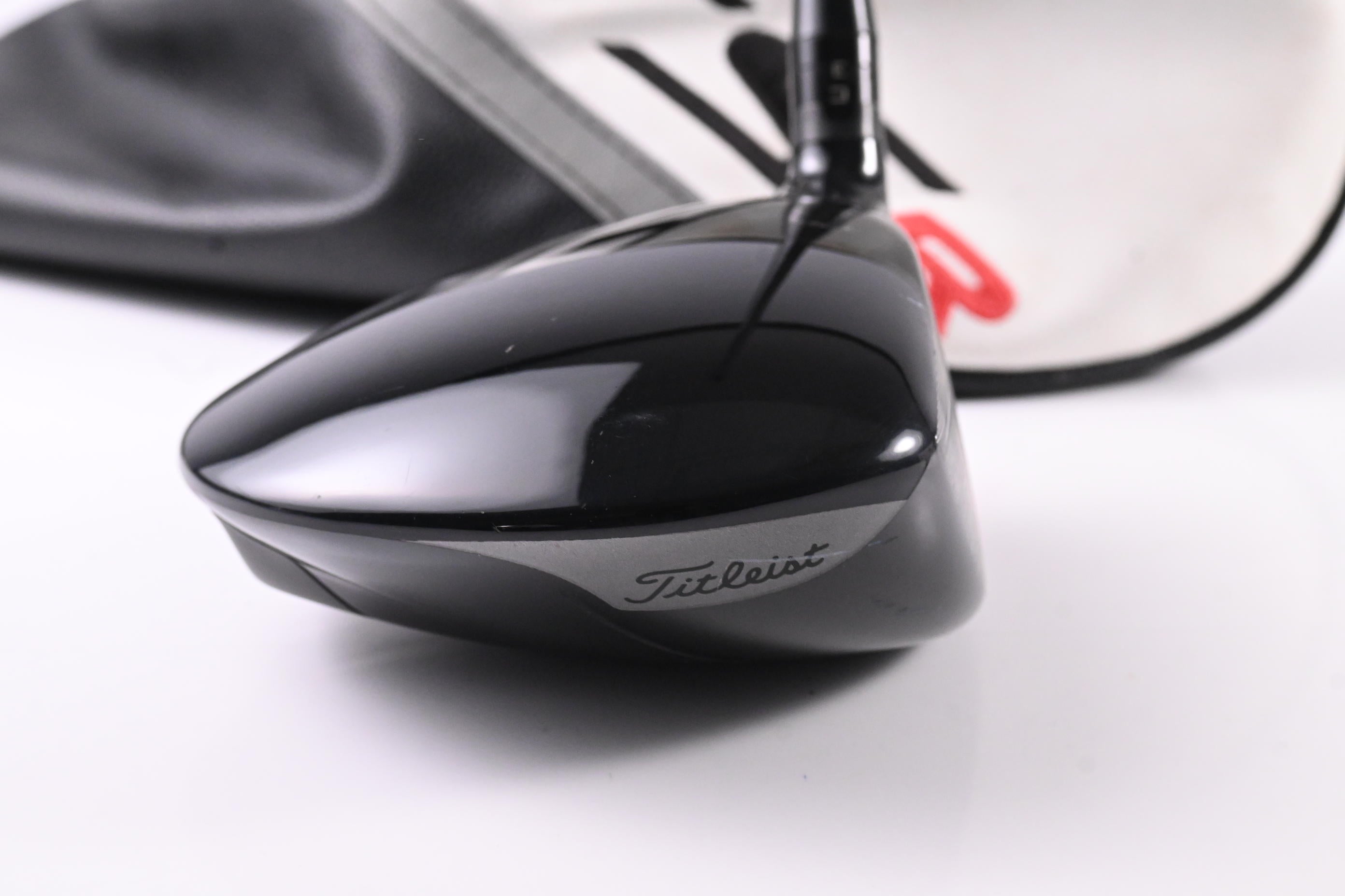 Titleist TSR1 Driver / 10 Degree / Regular Flex HZRDUS Smoke RDX Black 60 Shaft