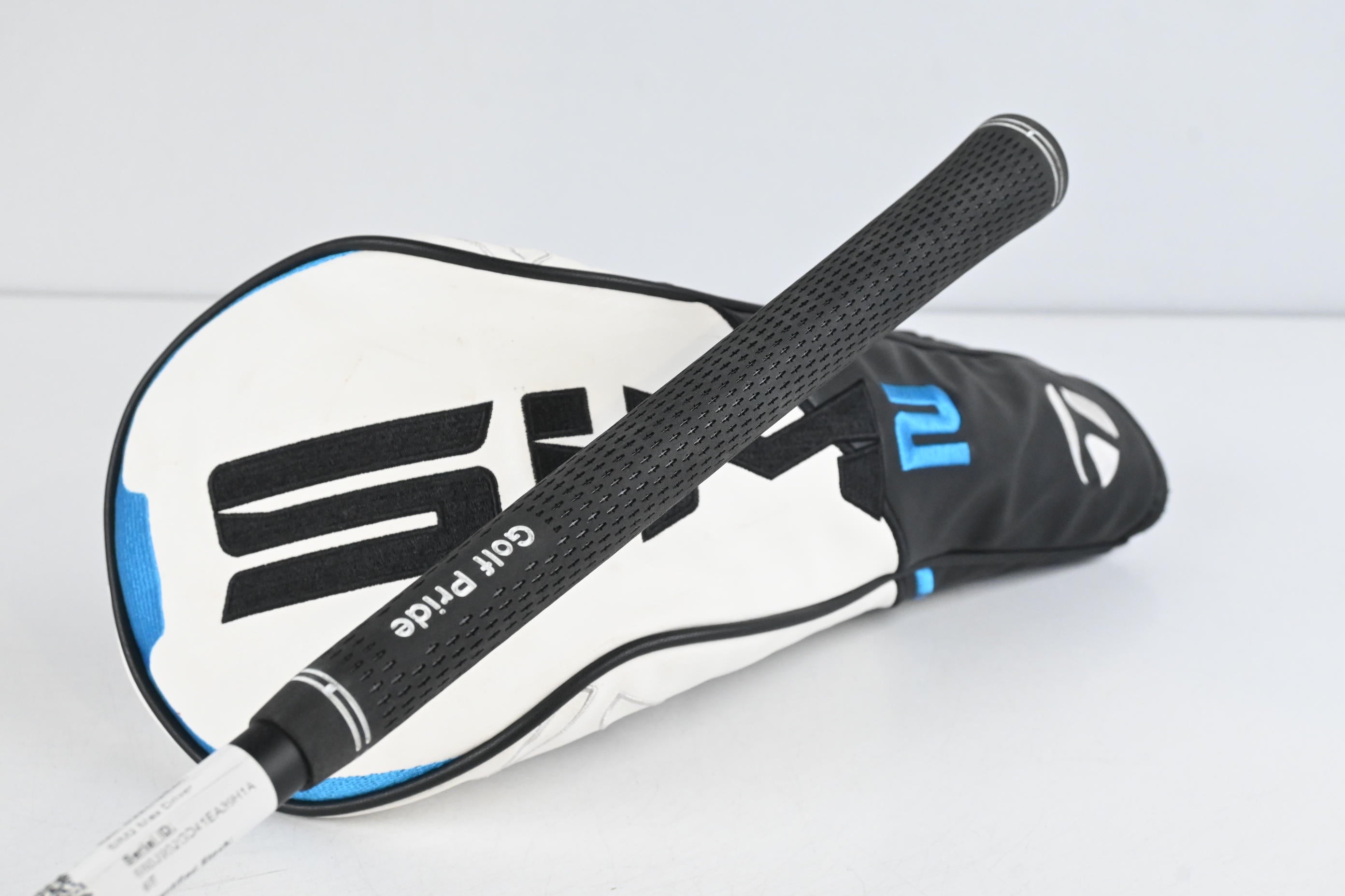 Taylormade SIM2 Max Driver / 10.5 Degree / Stiff Flex REAX Blue 60 Shaft