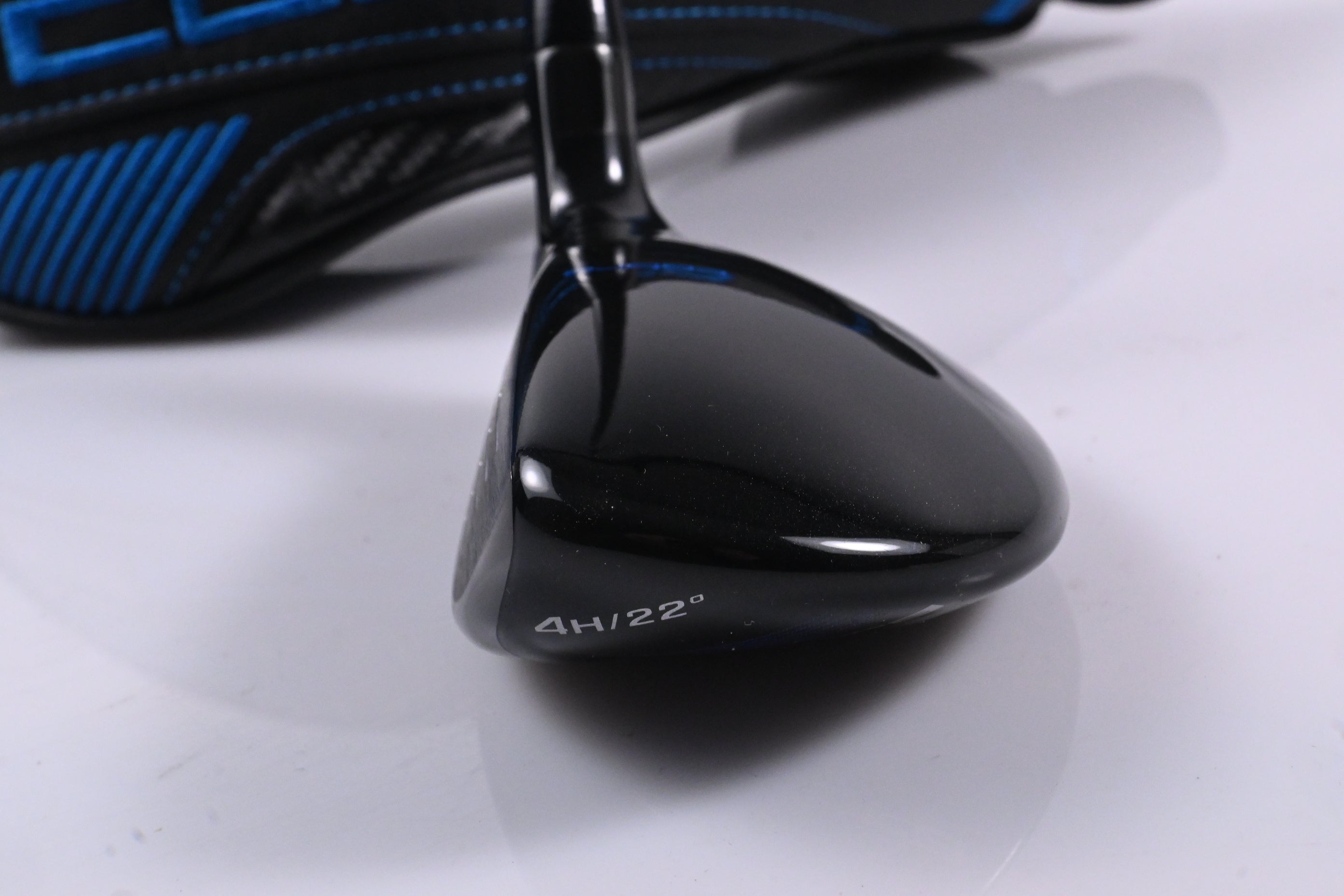 Left Hand Cobra F-Max Airspeed #4 Hybrid / 22 Degree / Regular Flex Air Speed 50