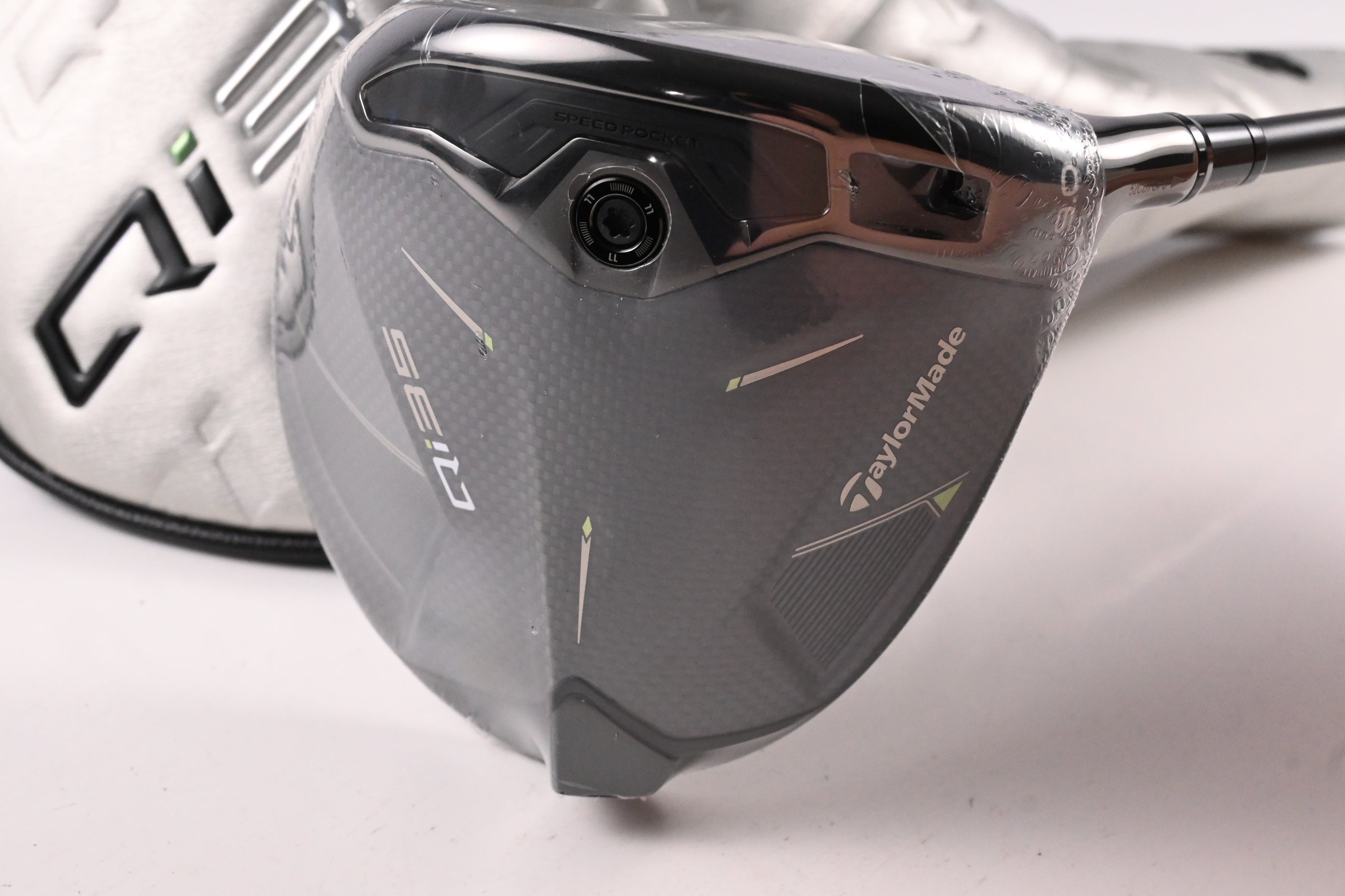 Taylormade Qi35 Driver / 9 Degree / Stiff Flex Ventus Blue 5 Shaft