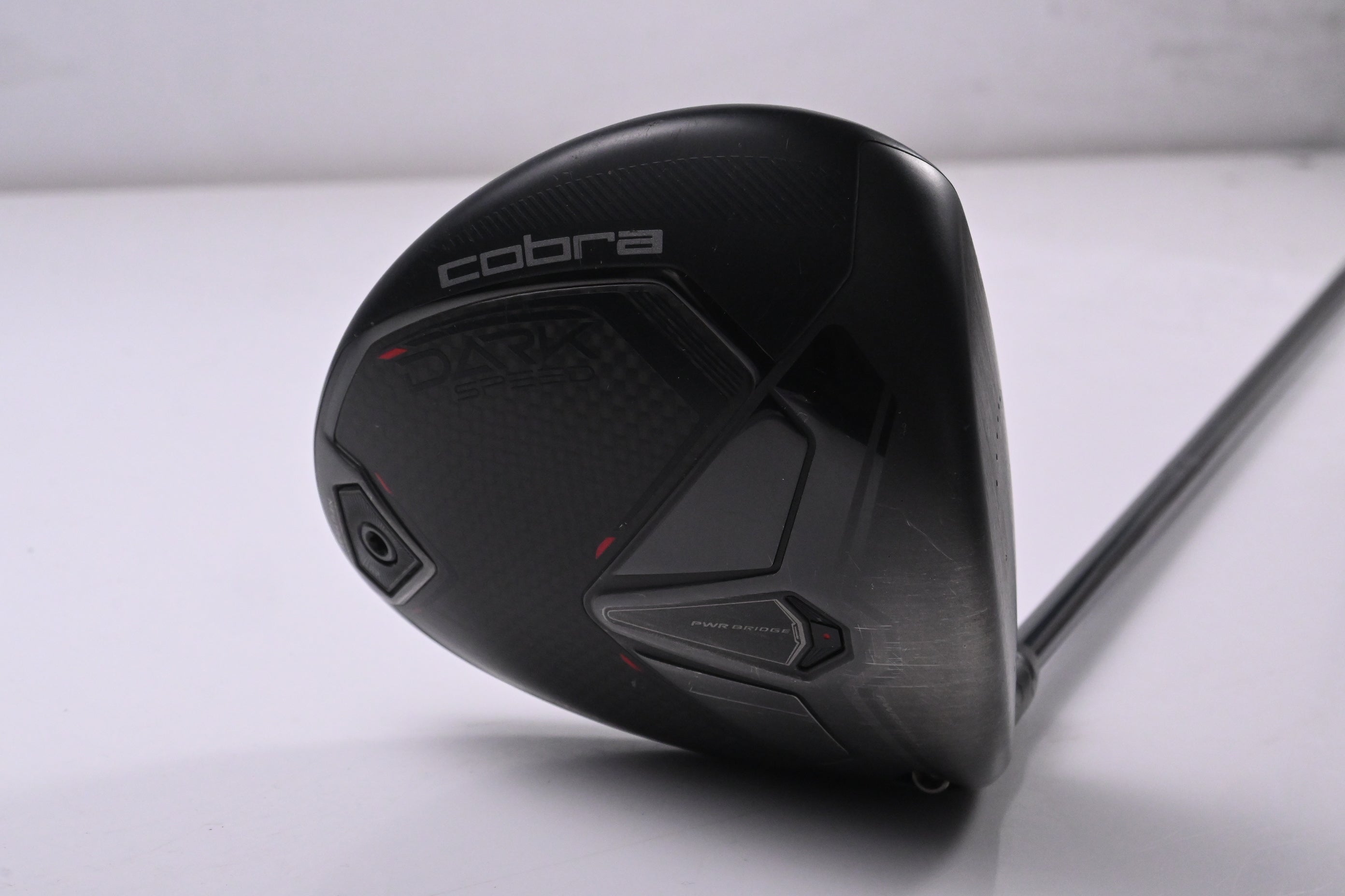 Cobra Darkspeed Max Driver / 10.5 Degree / Regular Flex UST Mamiya LIN-Q 5 Shaft