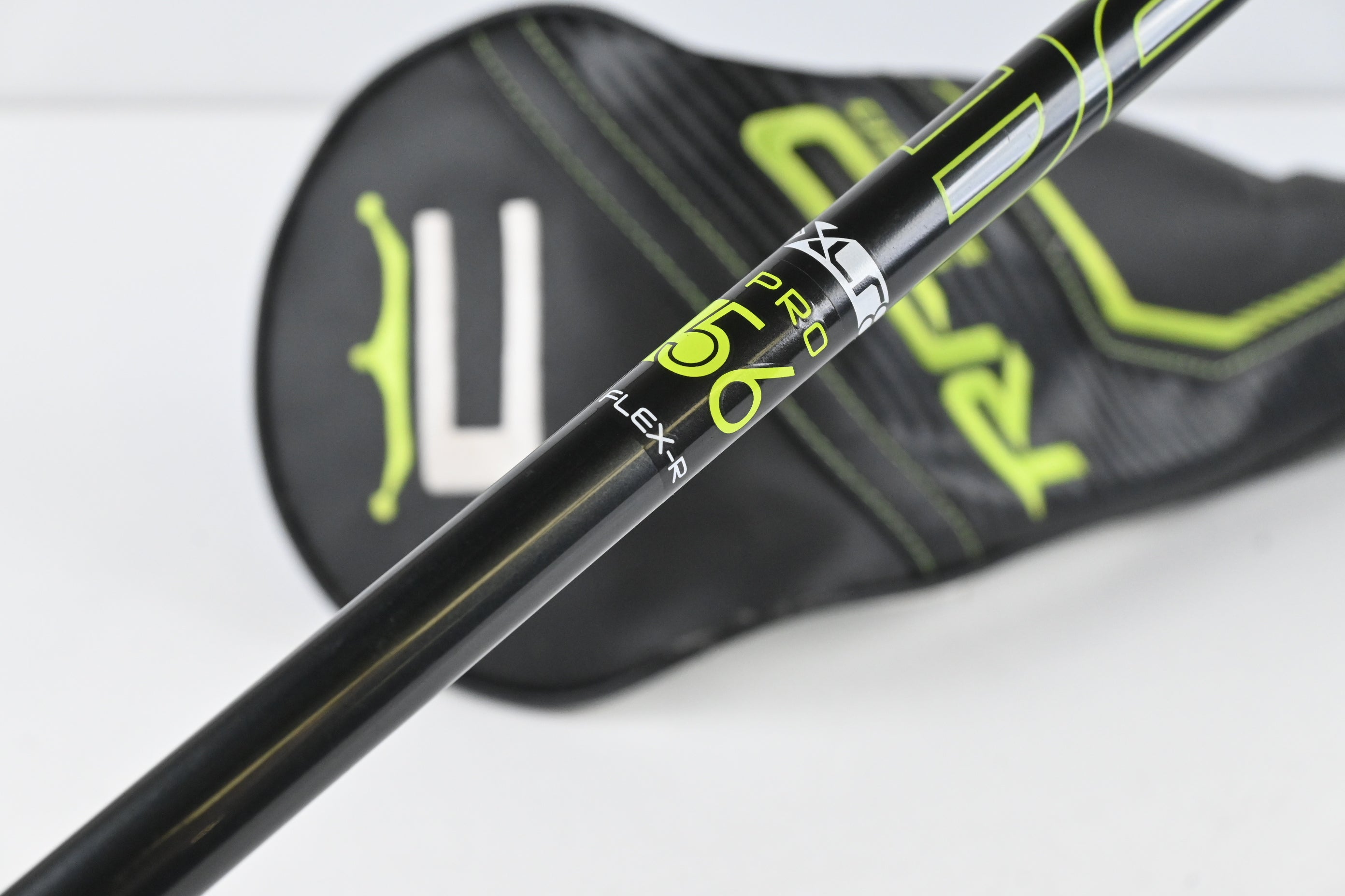 Cobra King Radspeed Driver / 10.5 Degree / Regular Flex Fujikura Pro XLR8 56