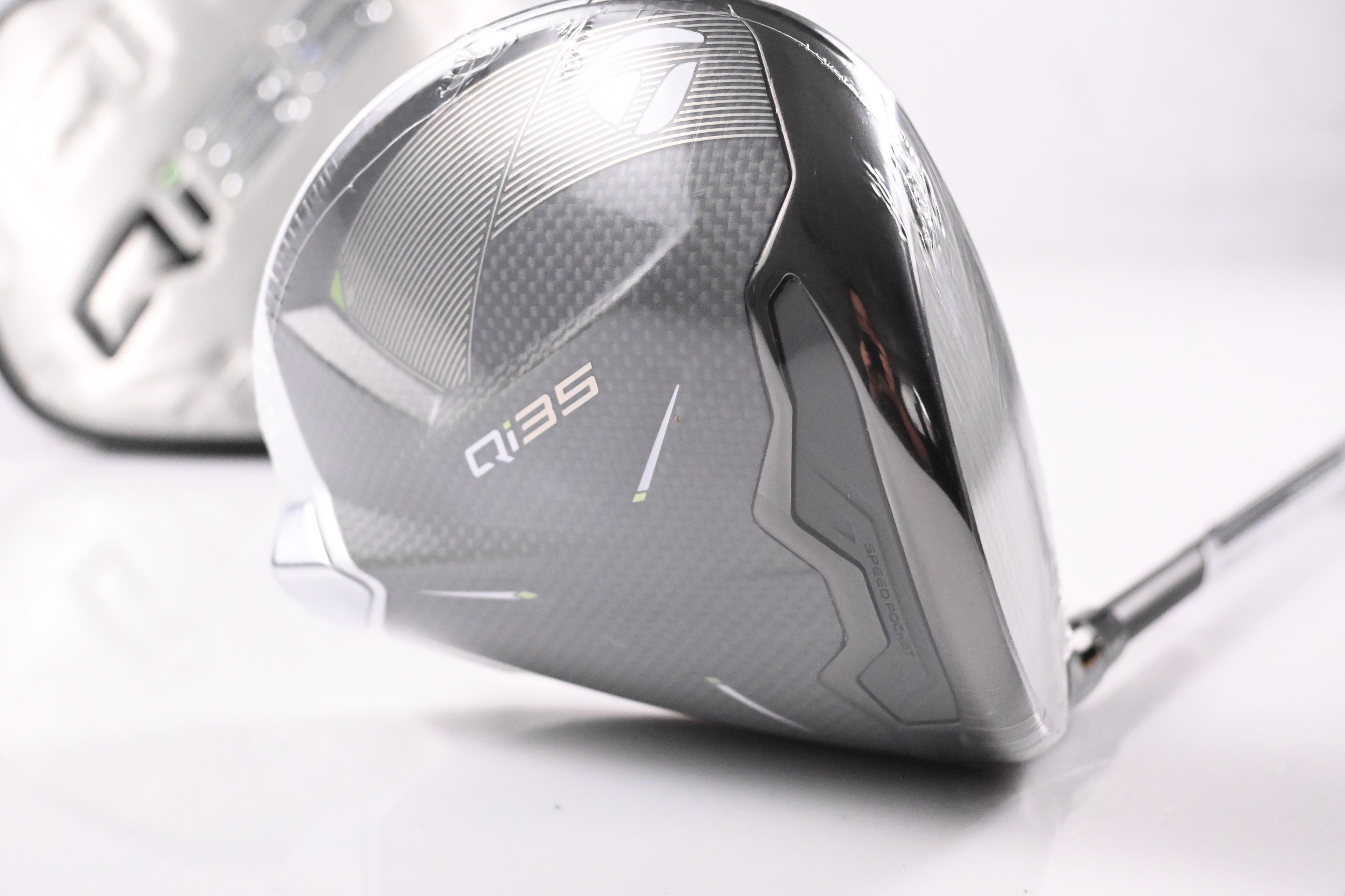 Taylormade Qi35 Max Lite Driver / 12 Degree / Senior Flex Vanquish 4 Shaft