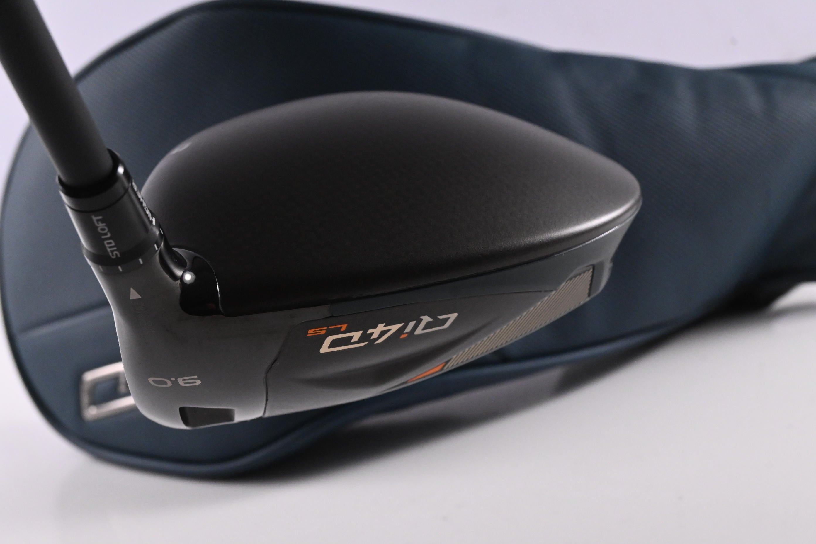 Taylormade Qi4D LS Driver / 9 Degree / Stiff Flex REAX Blue 60 Shaft
