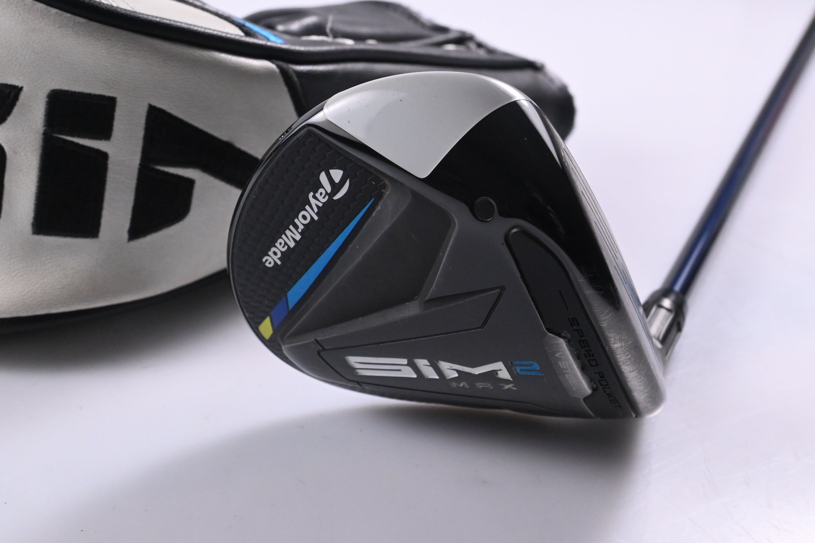 Taylormade SIM2 Max #5 Wood / 18 Degree / Regular Flex Ventus Blue 5 Shaft