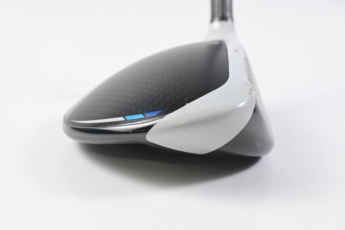 Taylormade SIM2 Max #5 Wood / 18 Degree / Regular Flex Fujikura Ventus Blue 5