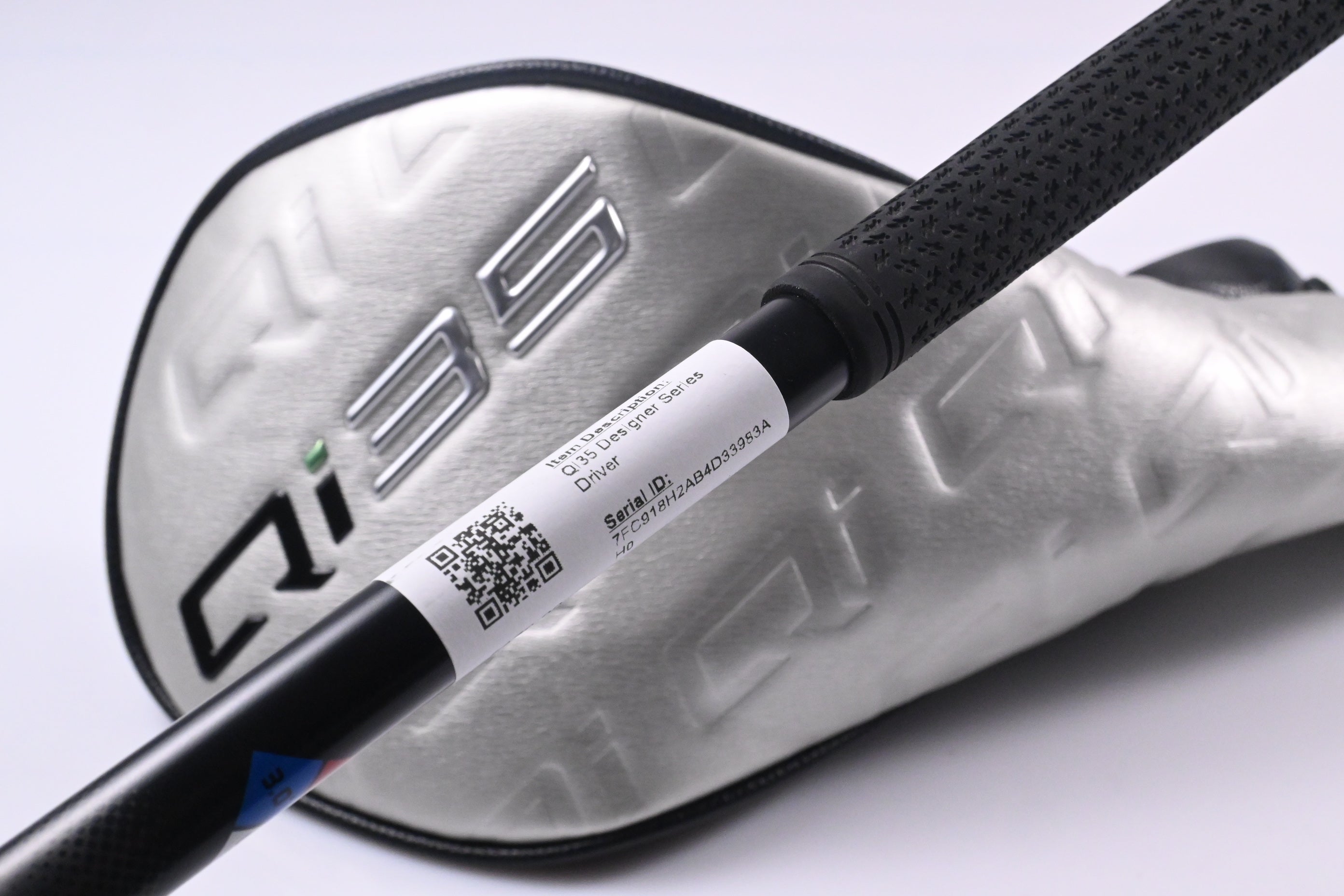 Taylormade Qi35 Driver / 10.5 Degree / X-Flex HZRDUS Black Gen 5 60 Shaft