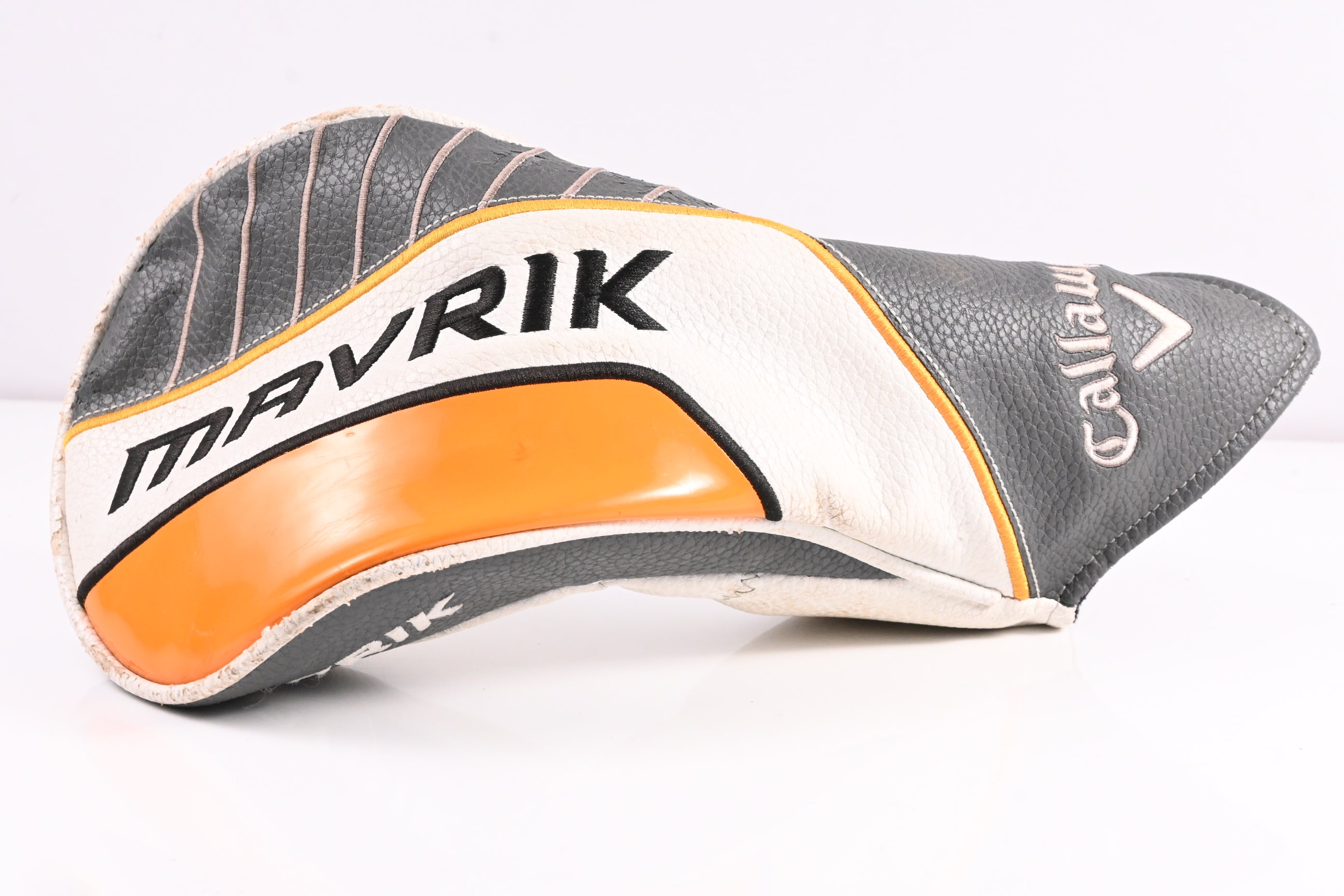 Callaway Mavrik Driver / 10.5 Degree / Stiff Flex Aldila Rogue White 70 Shaft