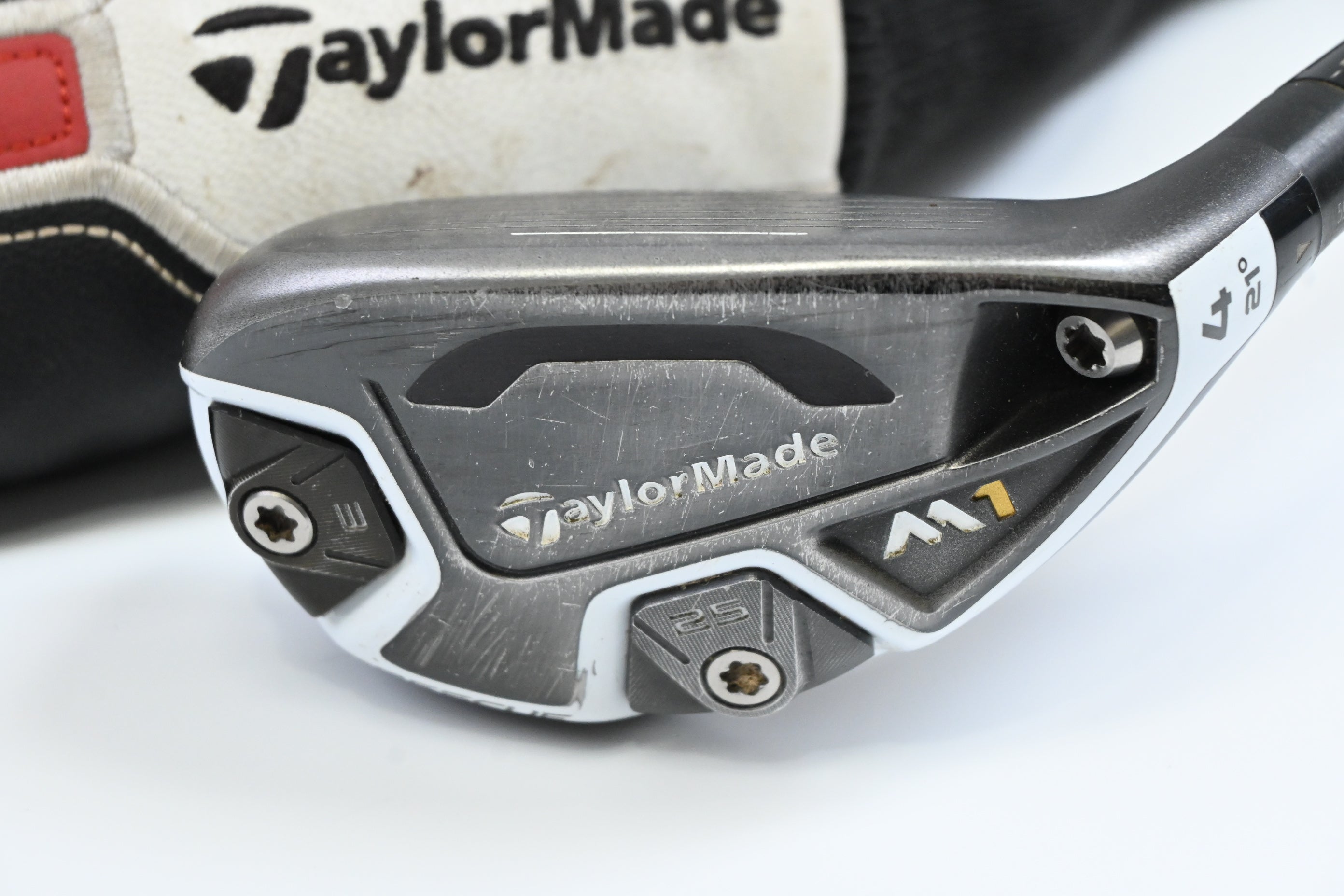 Taylormade M1 2016 #4 Hybrid / 21 Degree / Regular Flex Fujikura Pro 80 Shaft