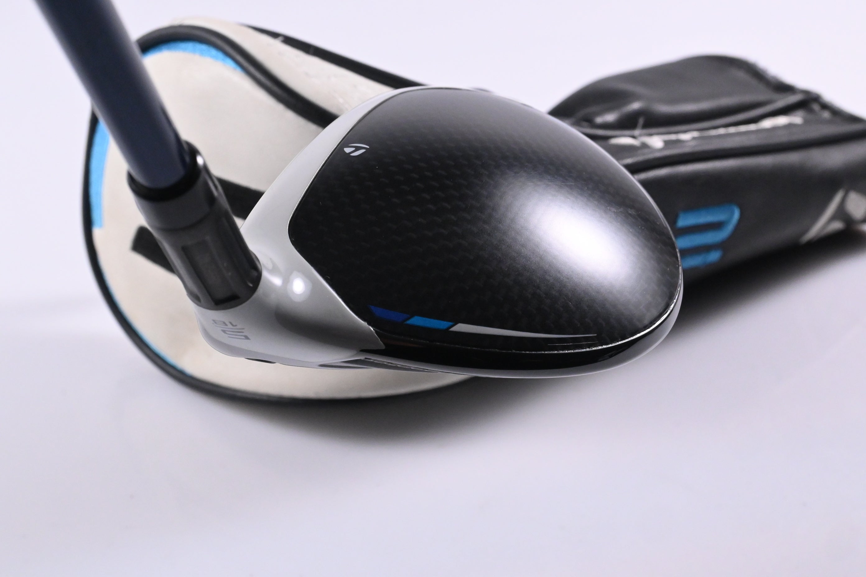 Taylormade SIM2 Max #5 Wood / 18 Degree / Regular Flex Ventus Blue 5 Shaft