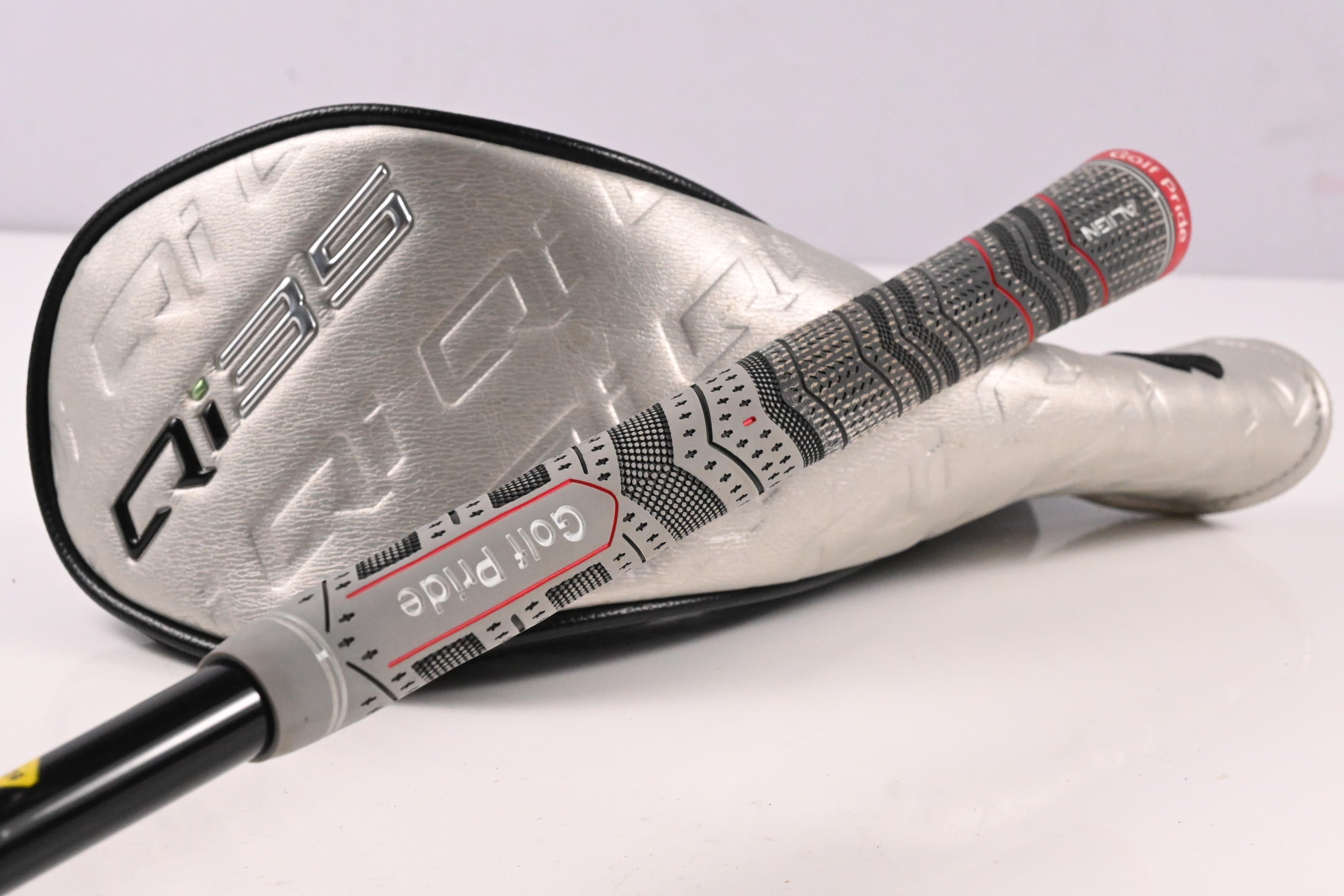 Taylormade Qi35 Max #5 Wood / 18.5 Degree / Stiff Flex HZRDUS RDX Smoke Blue 70