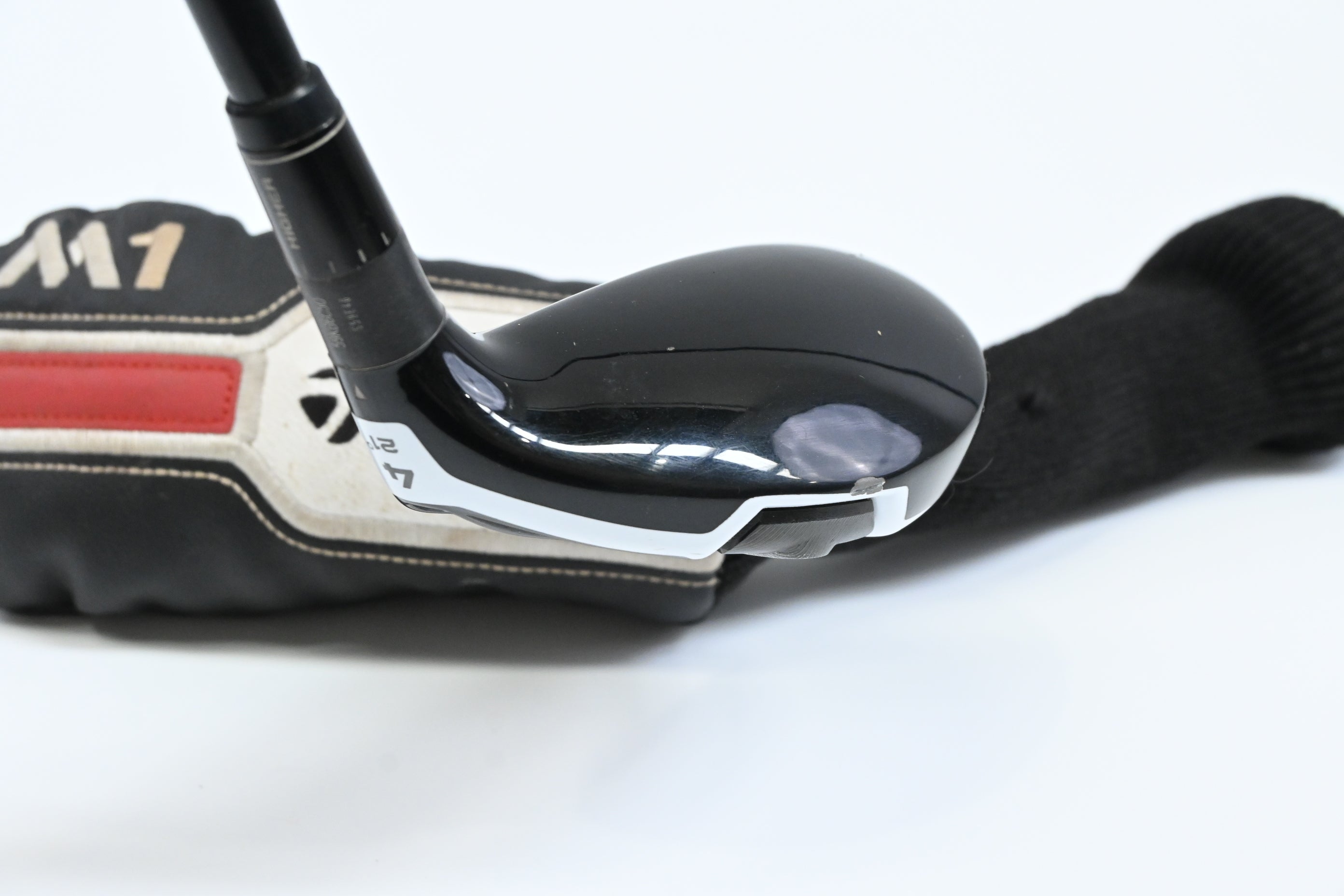 Taylormade M1 2016 #4 Hybrid / 21 Degree / Regular Flex Fujikura Pro 80 Shaft
