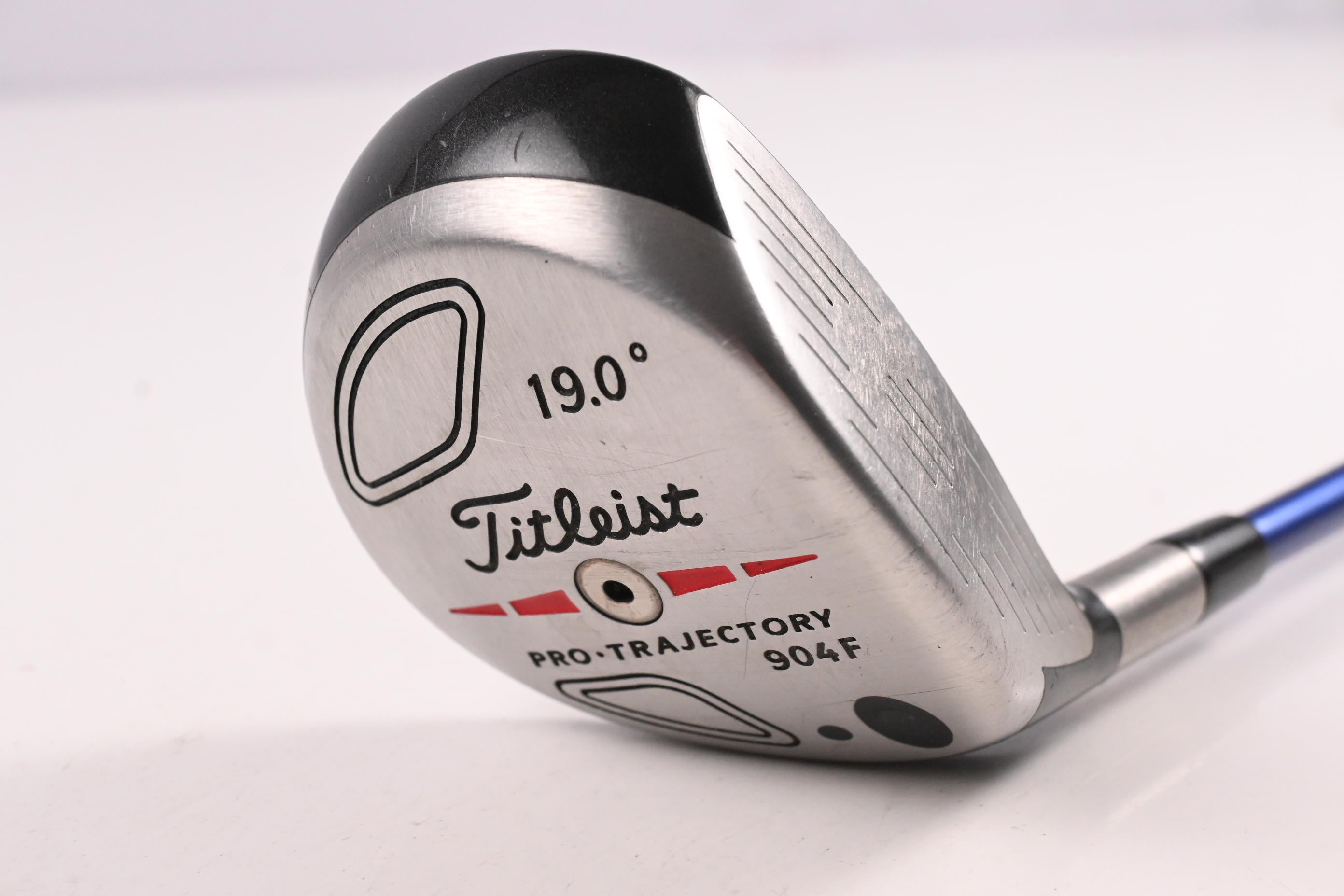 Titleist 904 F #5 Wood / 19 Degree / Stiff Flex Graphite Design YS-6 Shaft