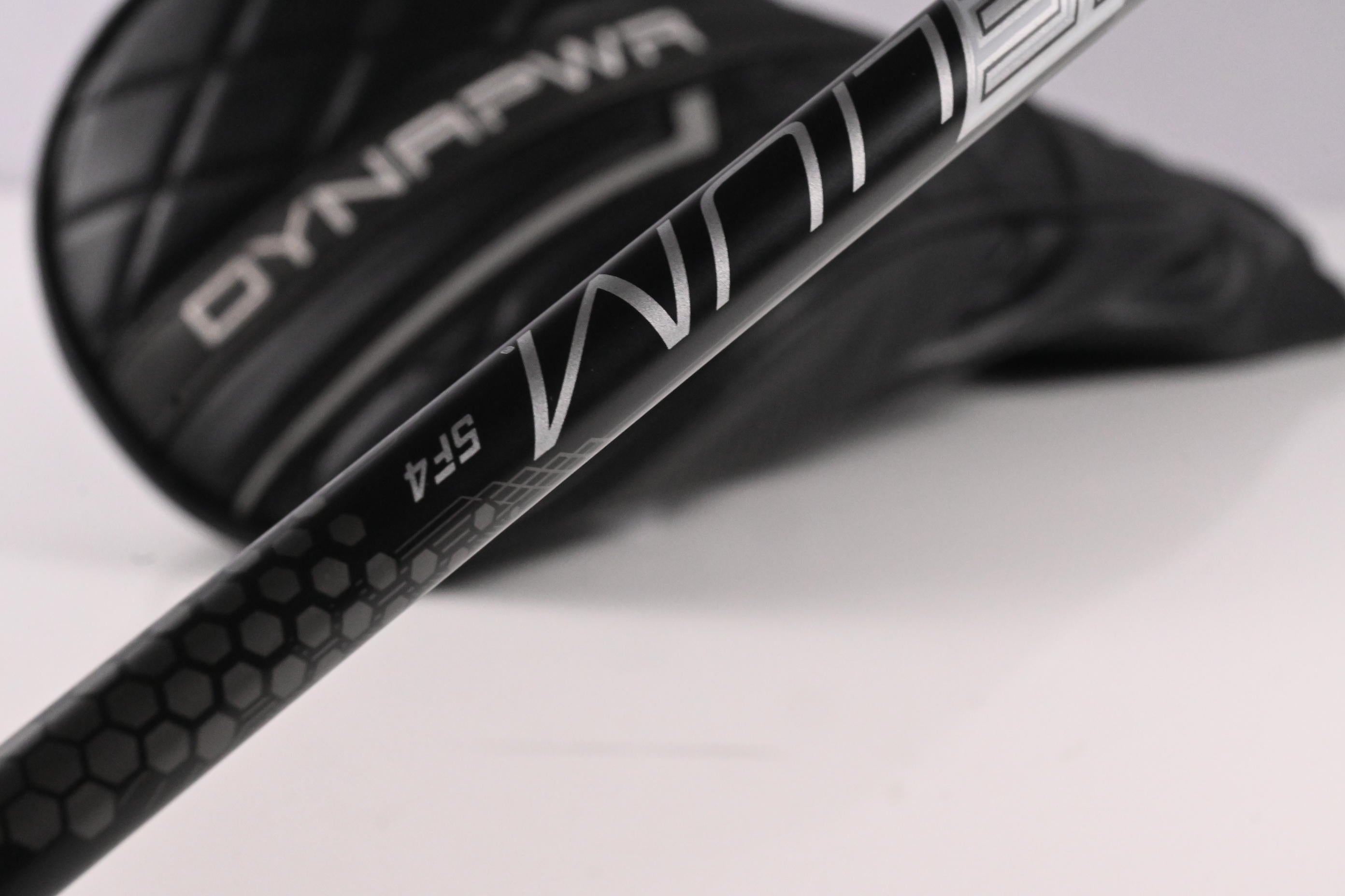 Wilson DYNAPWR Max+ Driver / 10.5 Degree / Stiff Flex Helium Nanocore 5 Shaft
