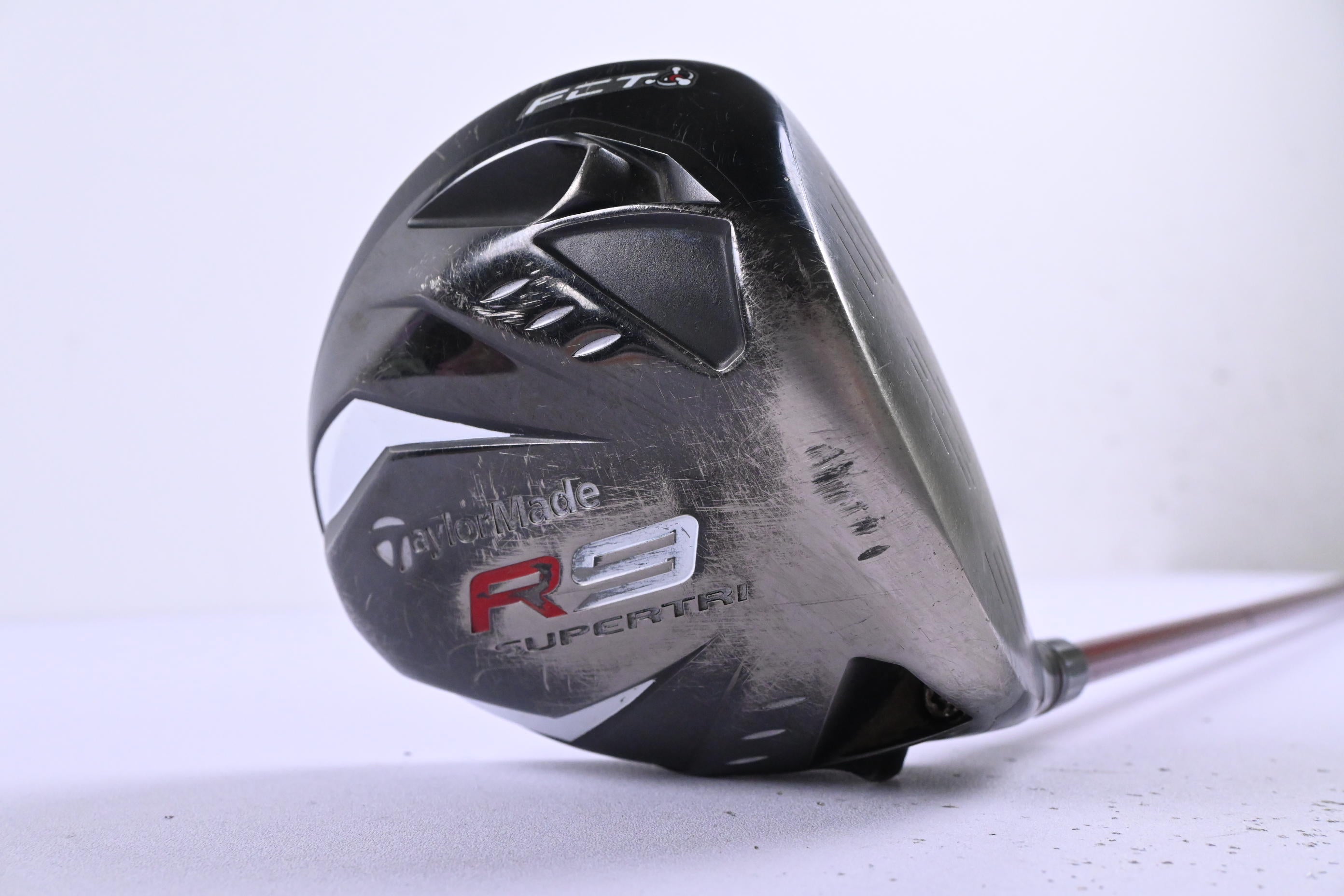 Taylormade R9 Supertri Driver / 9.5 Degree / Stiff Flex Fujikura Motore 60 Shaft