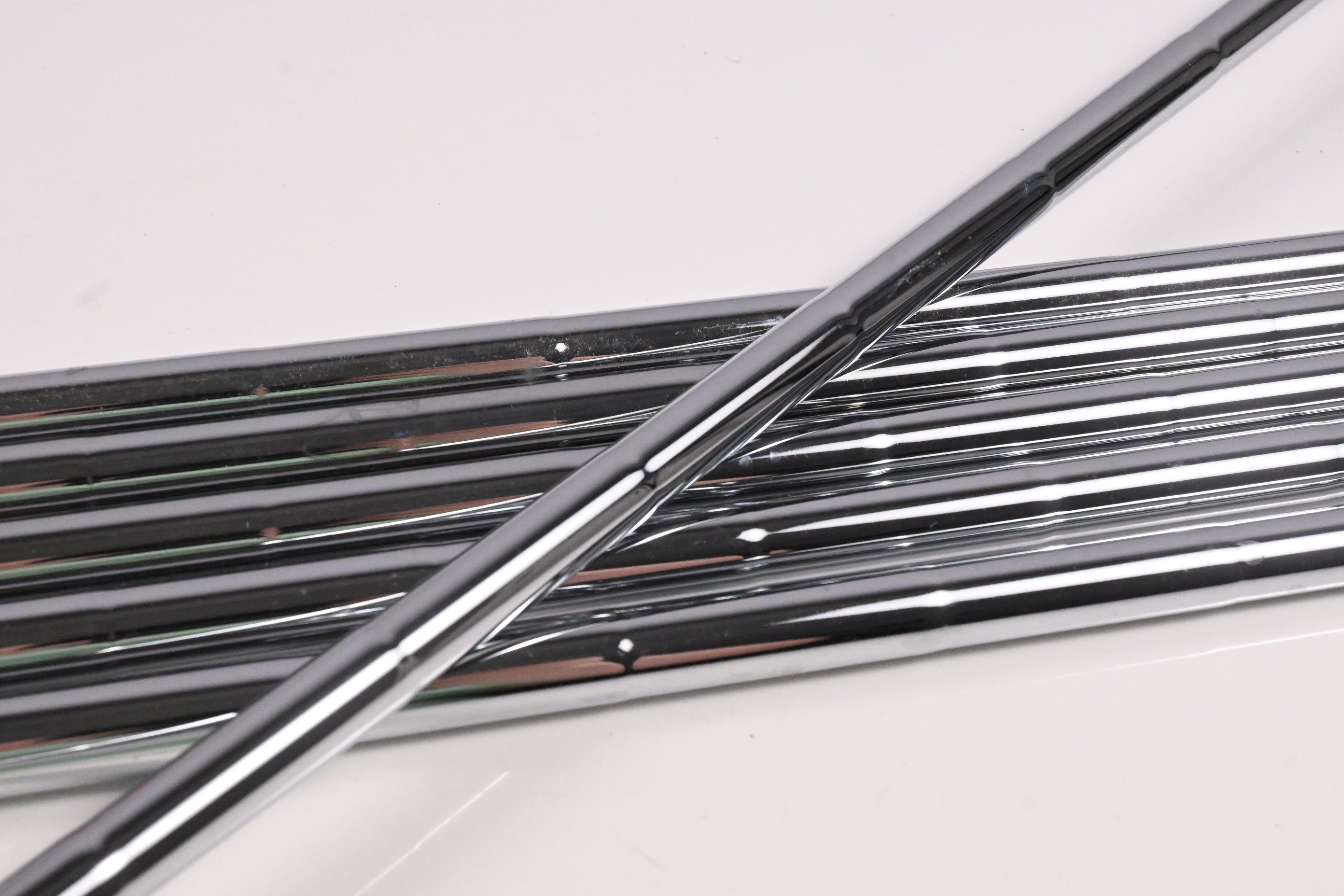 Dynamic Gold SL S300 Shafts / Stiff Flex / Set of 6 / .355" Tip