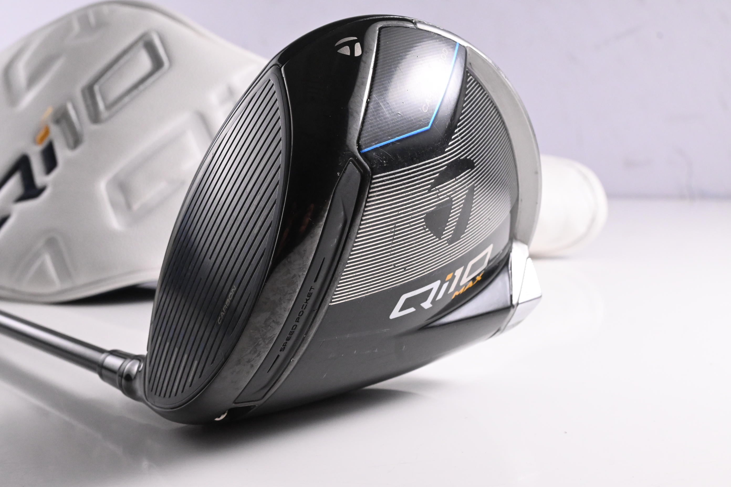Left hand Taylormade Qi10 Max Driver / 10.5 Degree / Regular Flex Kai'li Red 60