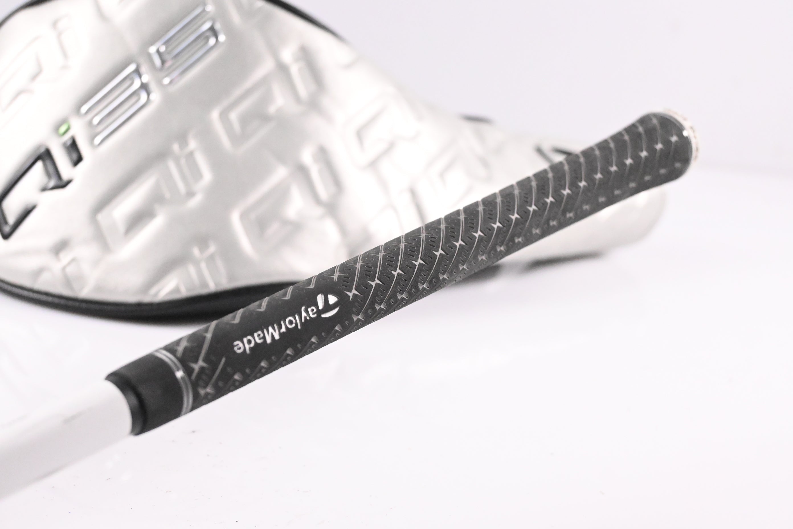 Taylormade Qi35 Max Lite Driver / 12 Degree / Senior Flex Vanquish 4 Shaft