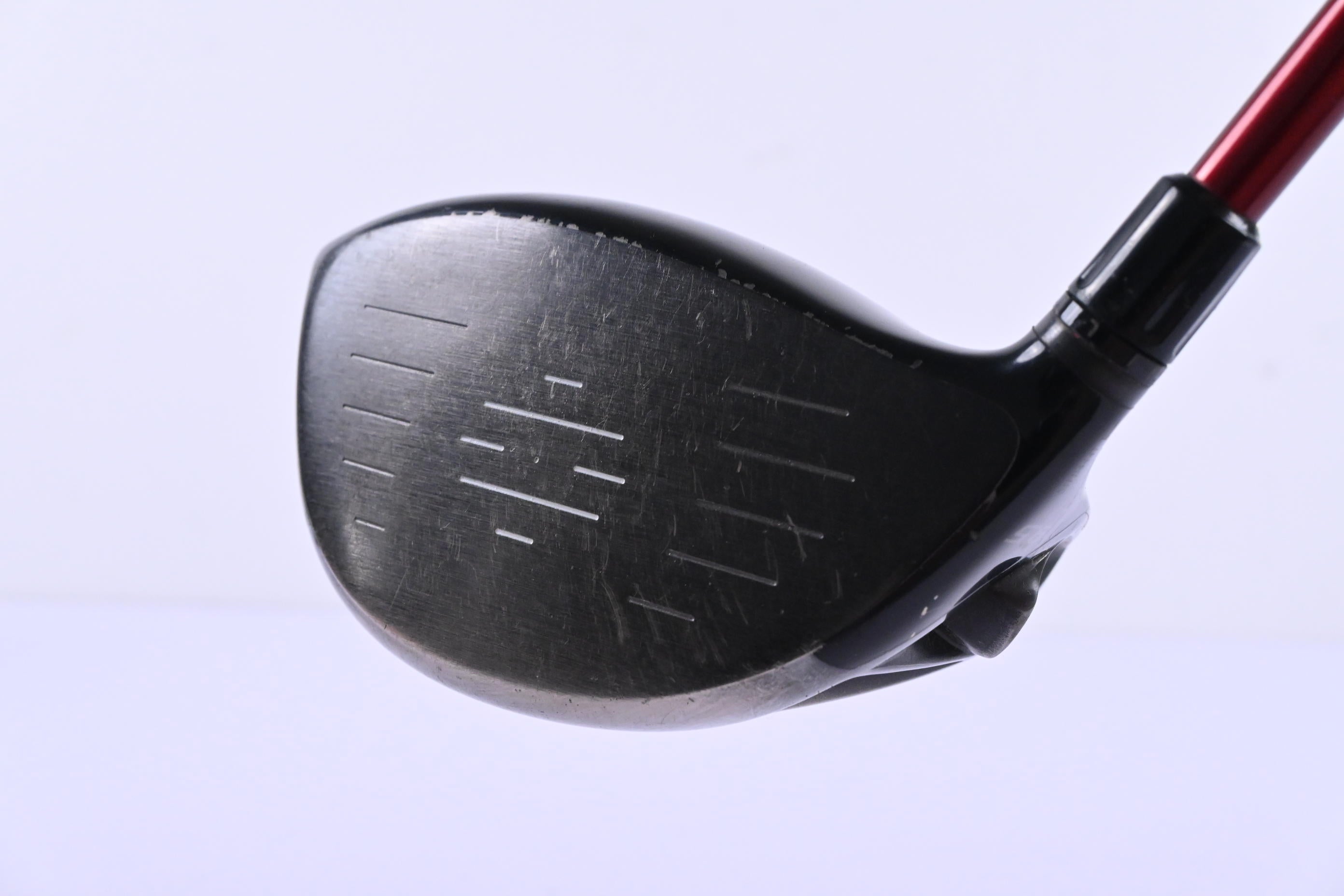 Taylormade R9 Supertri Driver / 9.5 Degree / Stiff Flex Fujikura Motore 60 Shaft