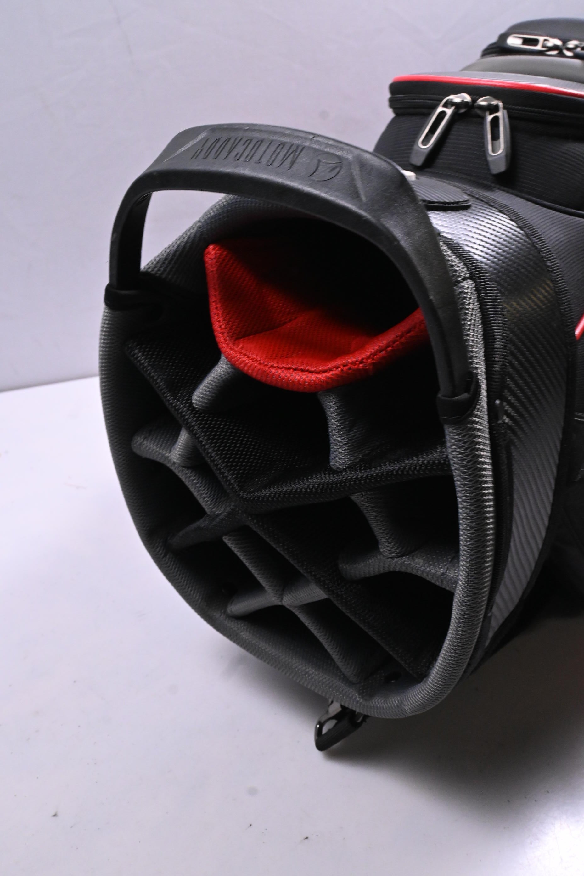 Motocaddy Pro Series Cart Bag / 14-Way Divider / Black, Grey, Red