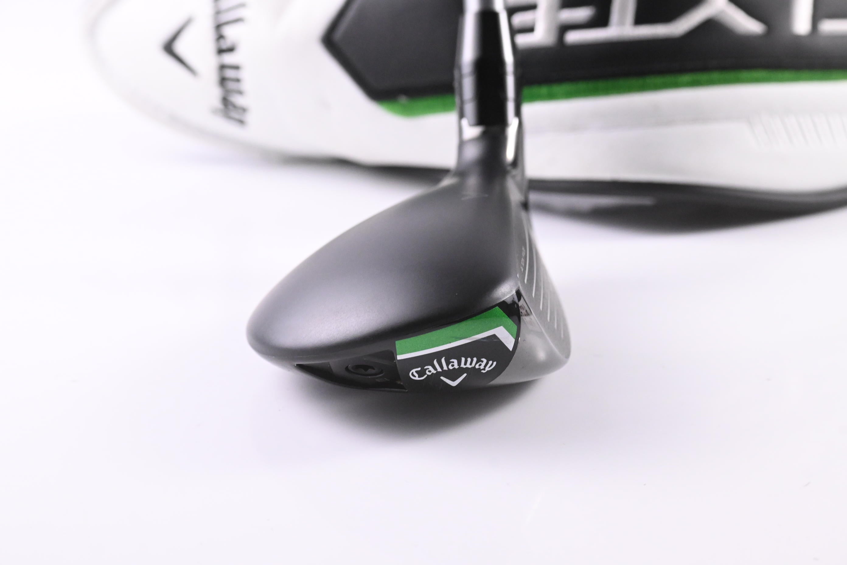 Callaway Elyte #4 Hybrid / 22 Degree / Regular Flex Denali Charcoal 60 Shaft