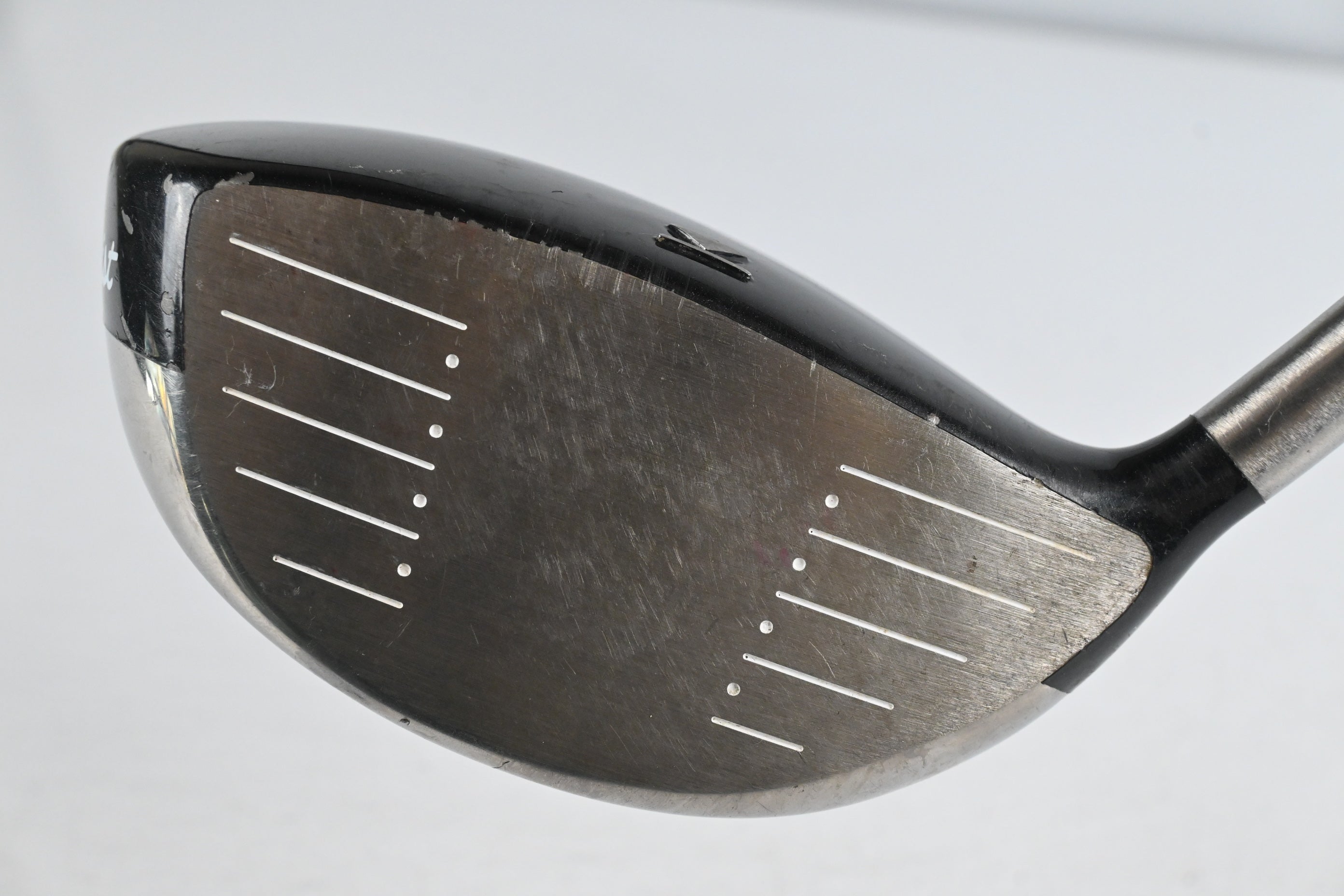 Titleist 909 D Comp Driver / 10.5 Degree / Regular Flex Matrix Ozik Xcon-5 Shaft