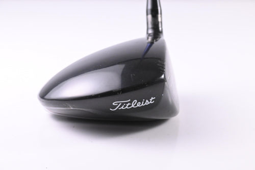 Titleist 913 D2 Driver / 9.5 Degree / Stiff Flex Graphite Design Tour AD YS-6