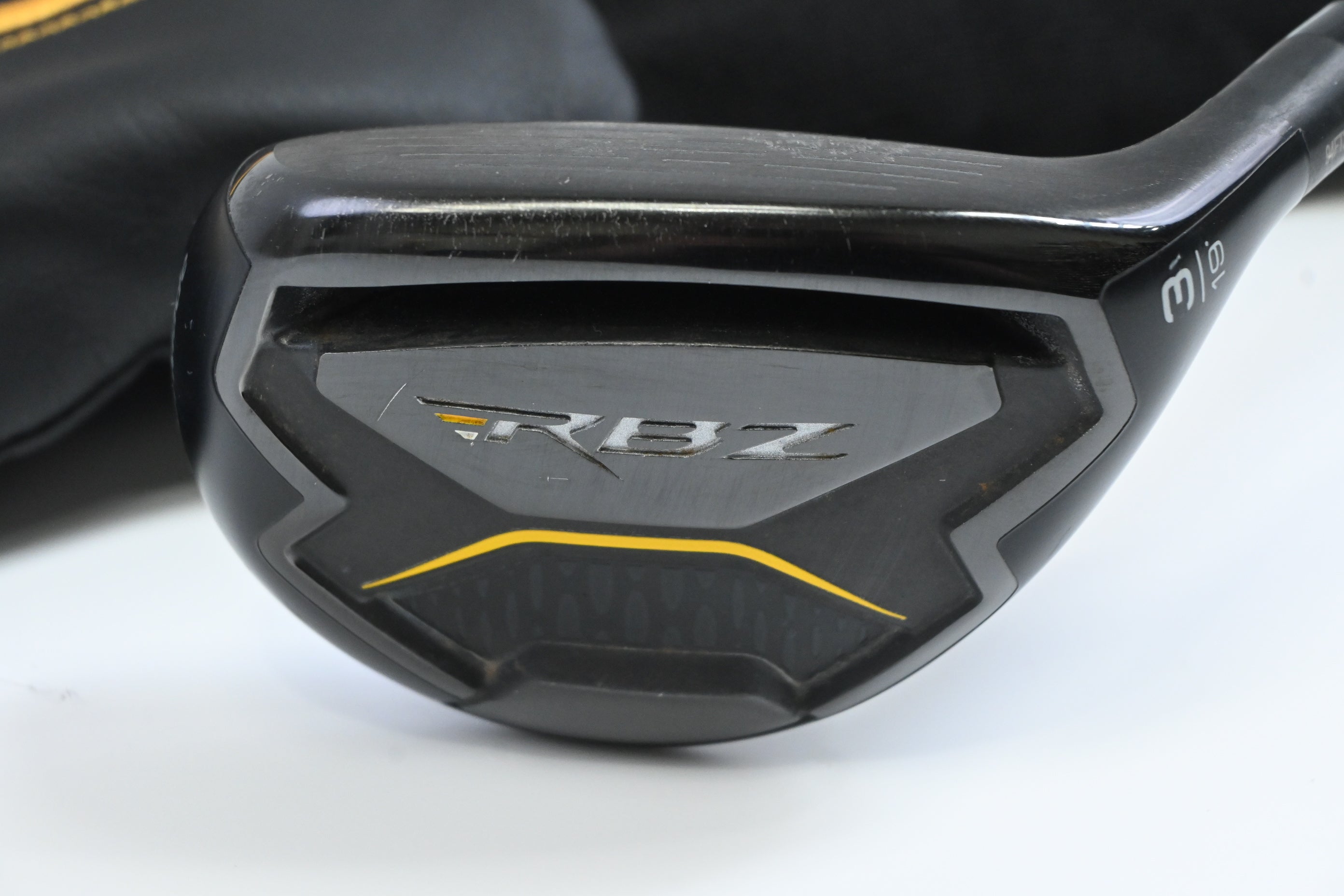Taylormade RBZ Black #3 Hybrid / 19 Degree / Regular Flex Rocketfuel 65 Shaft