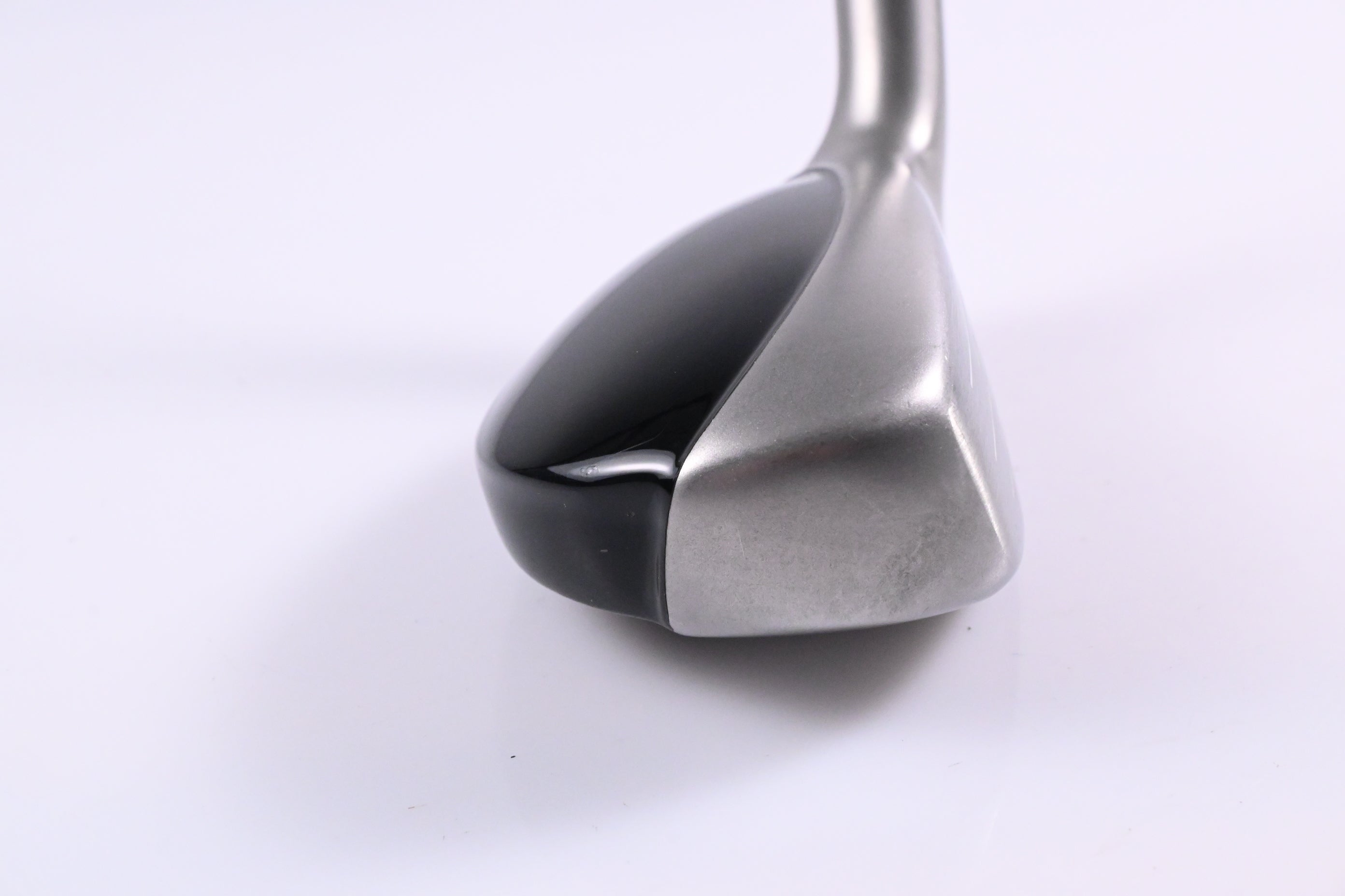 Taylormade Rescue Mid #2 Hybrid / 16 Degree / Regular Flex Light Metal 95 Shaft