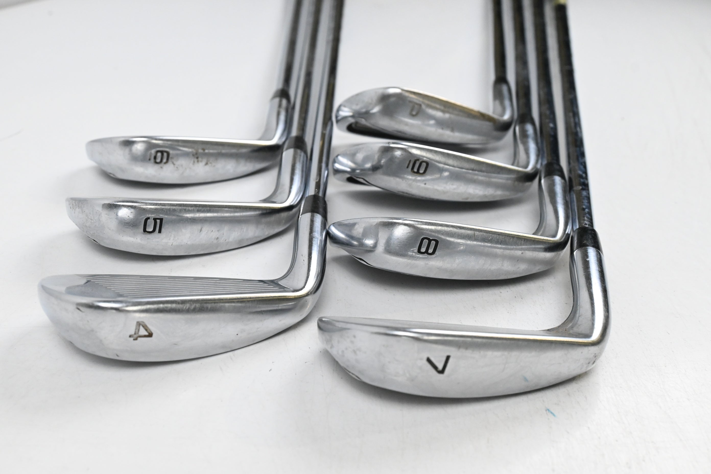 Mizuno JPX 800 Irons / 4-PW / Regular Flex Dynamic Gold SL Shafts