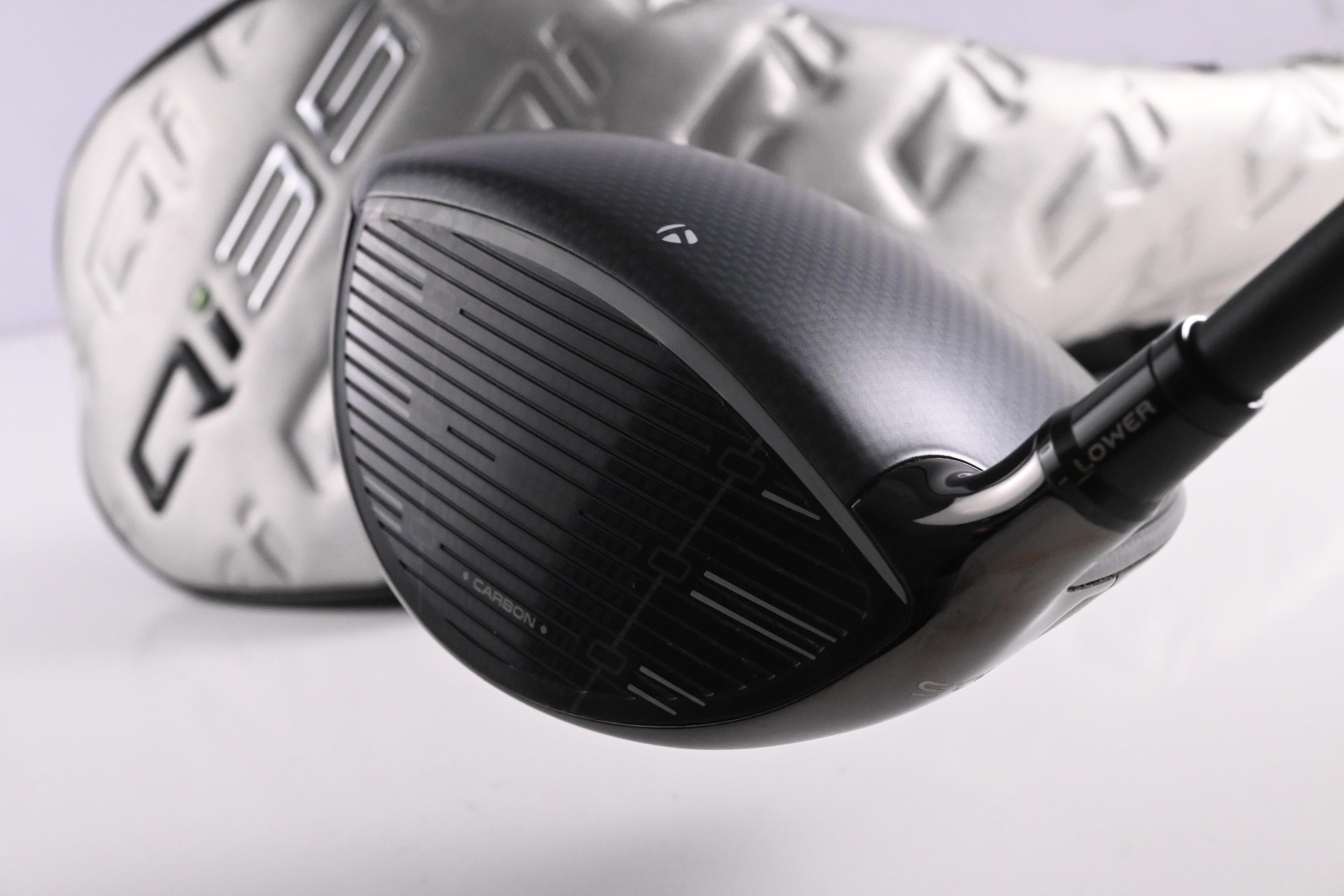 Taylormade Qi35 Driver / 10.5 Degree / Regular Flex Ventus Blue 5 Shaft
