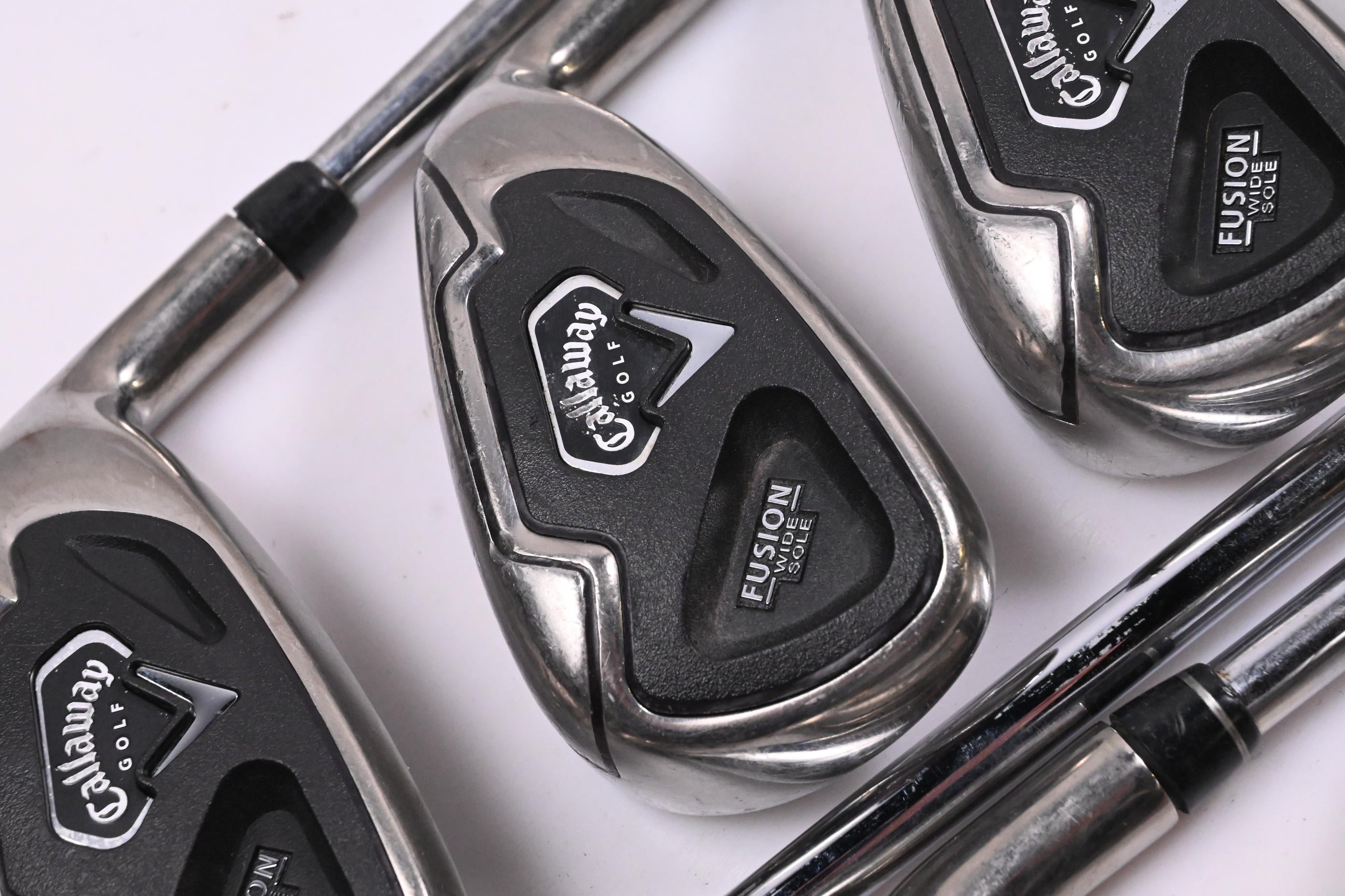 Callaway Fusion Wide Sole Irons / 4-PW+SW / UniFlex N.S.Pro 990 Shafts