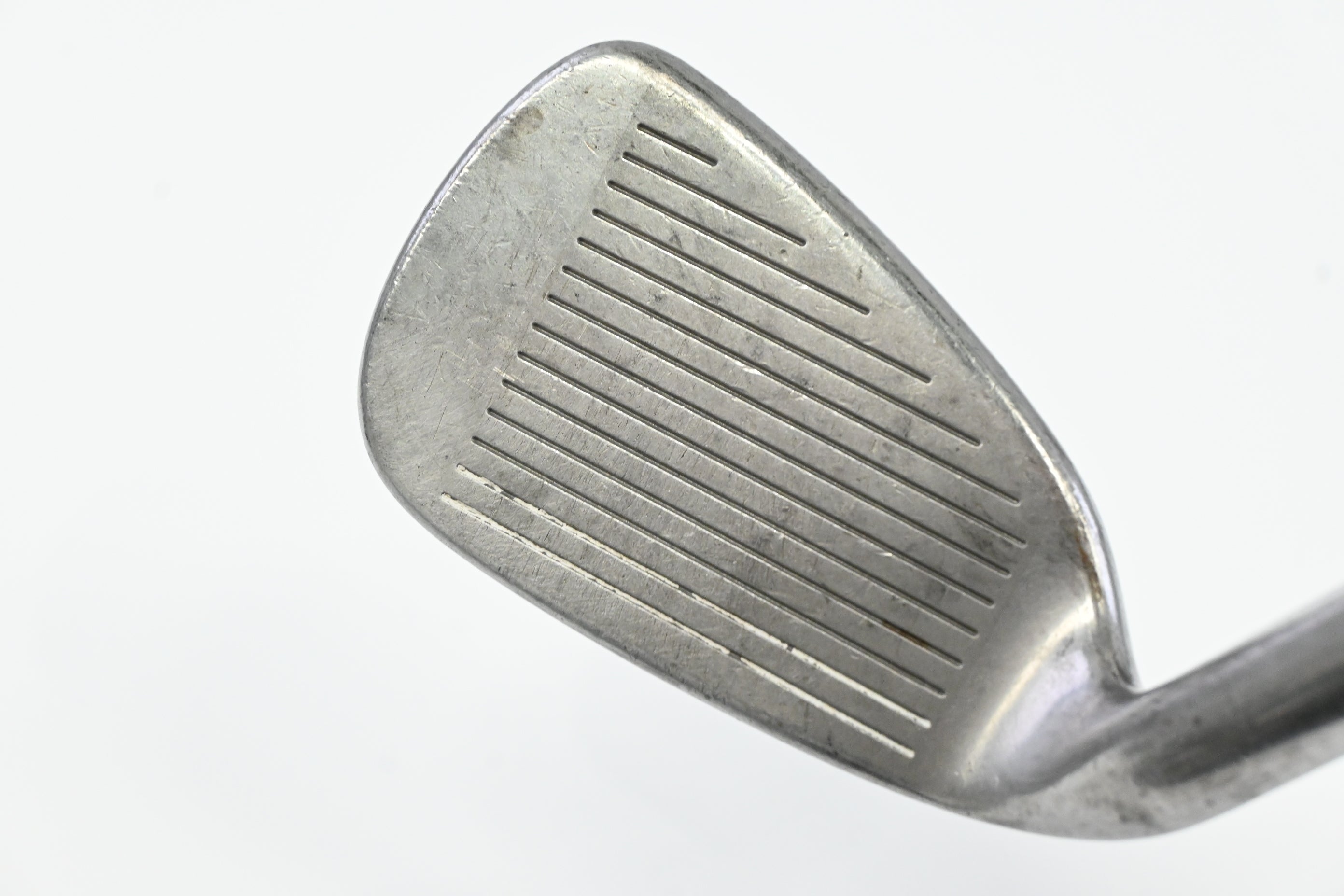 Titleist DCI 822 OS #9 Iron / Regular Flex NS Pro 950 Shaft