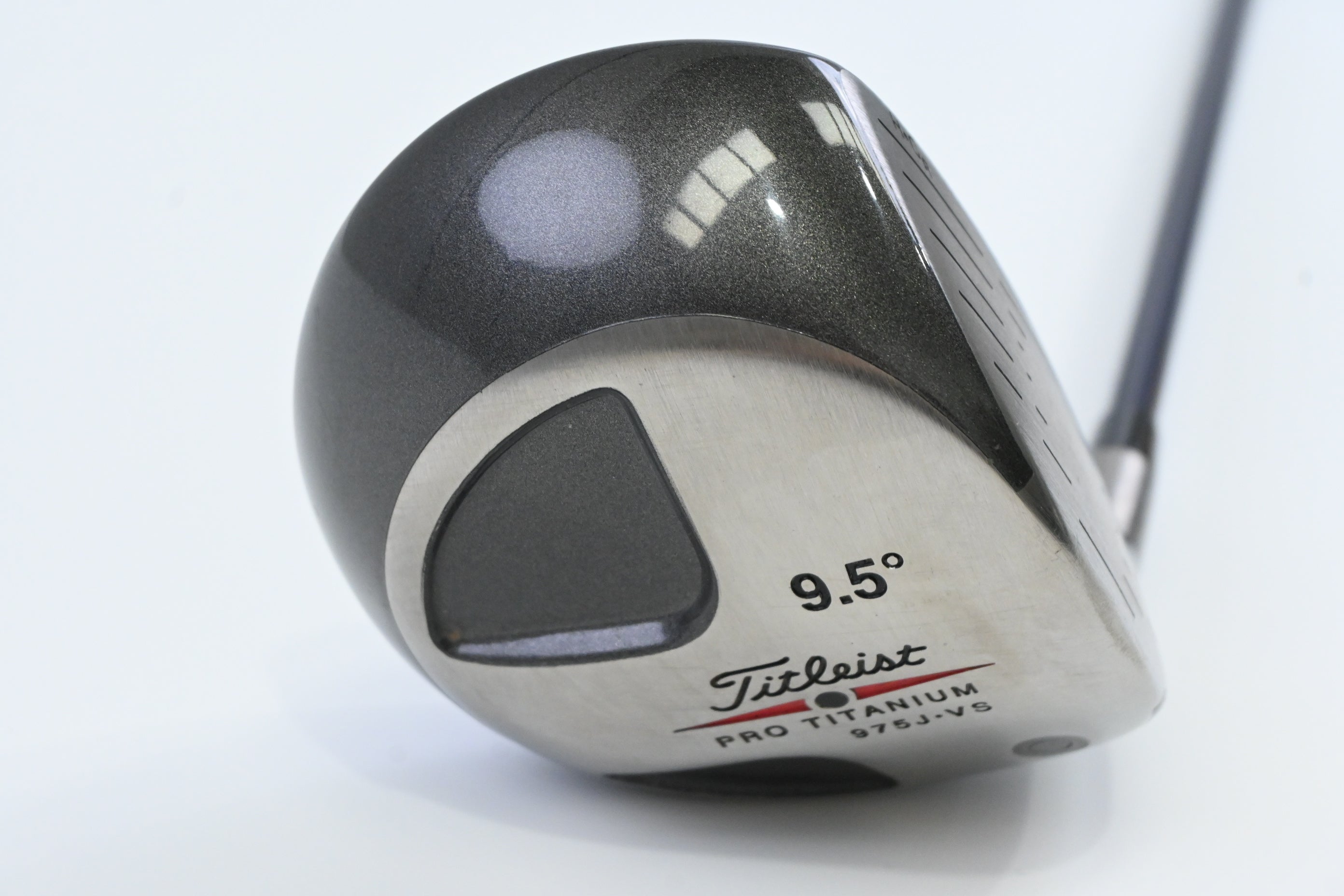 Titleist 975 J Driver / 9.5 Degree / Stiff Flex Graphite Design YS-6 Shaft