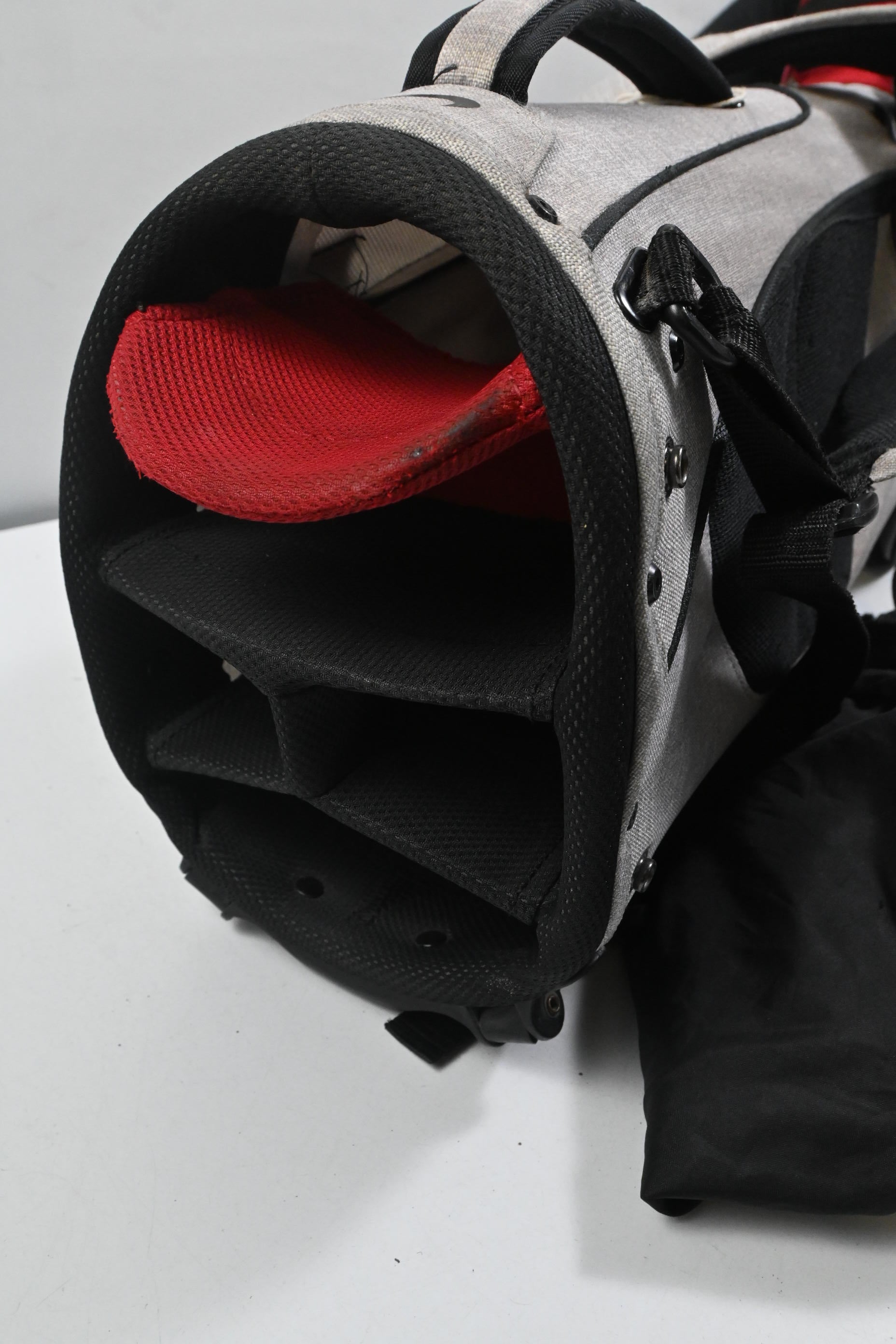 Nike Lite Stand Bag / 5-Way Divider / Grey, Red & Black