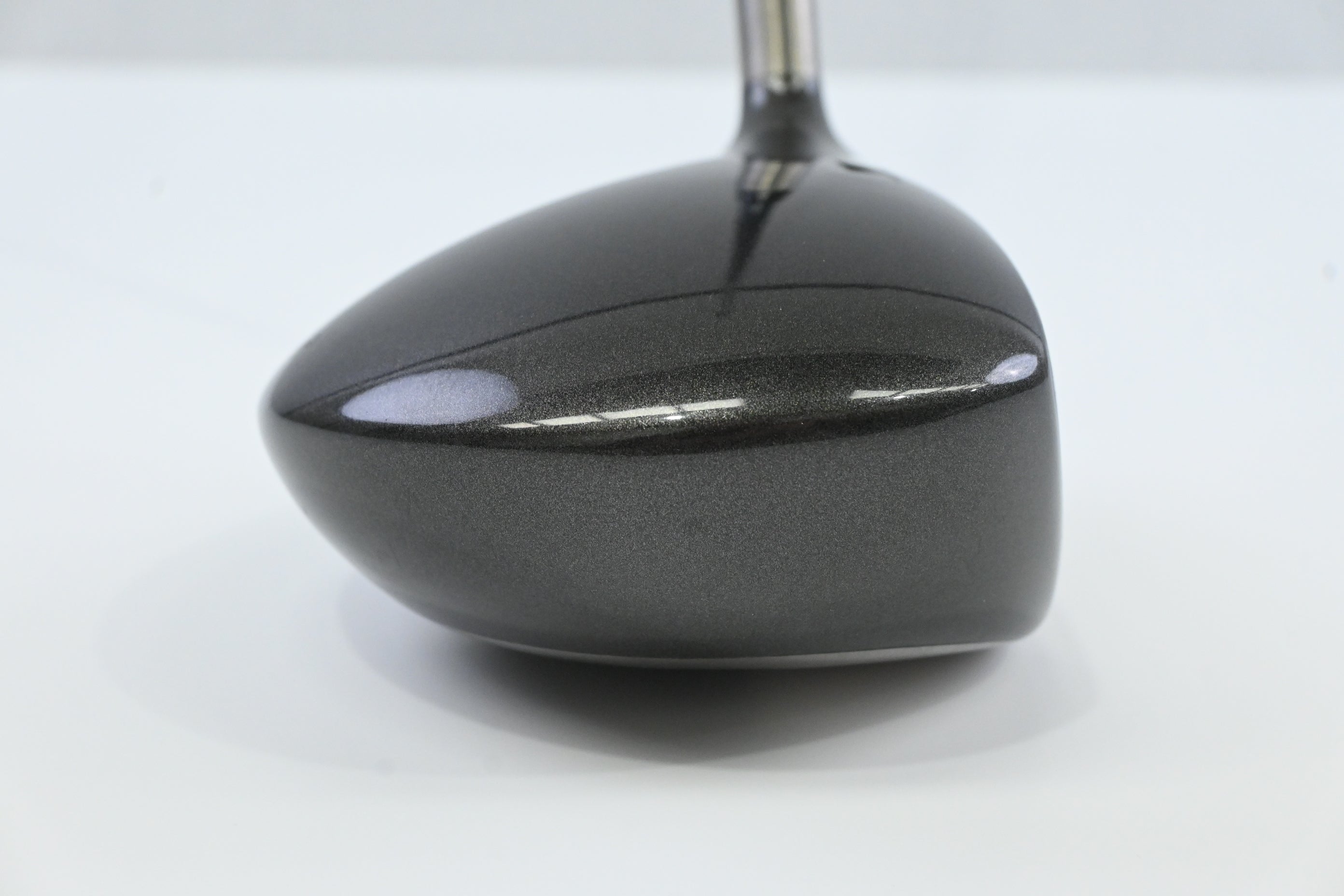 Titleist 975 J Driver / 9.5 Degree / Stiff Flex Graphite Design YS-6 Shaft