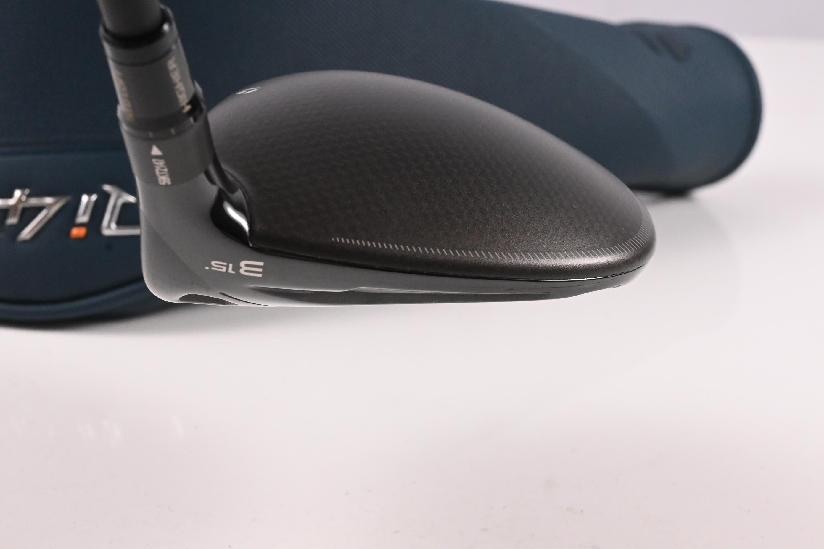 Taylormade Qi4D #3 Wood / 15 Degree / Regular Flex Mitsubishi Reax 55 Shaft