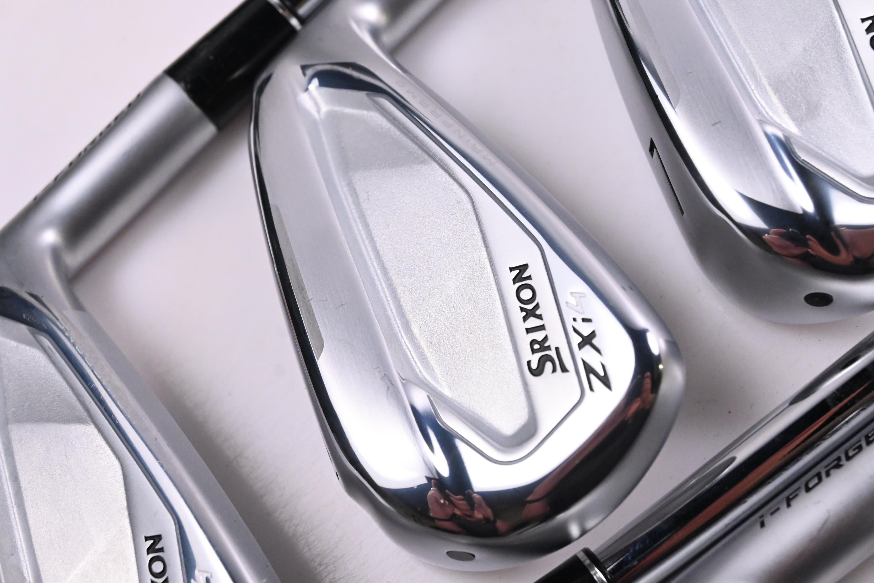 Srixon ZXi4 Irons / 5-PW / Regular Flex KBS Tour Lite Shafts