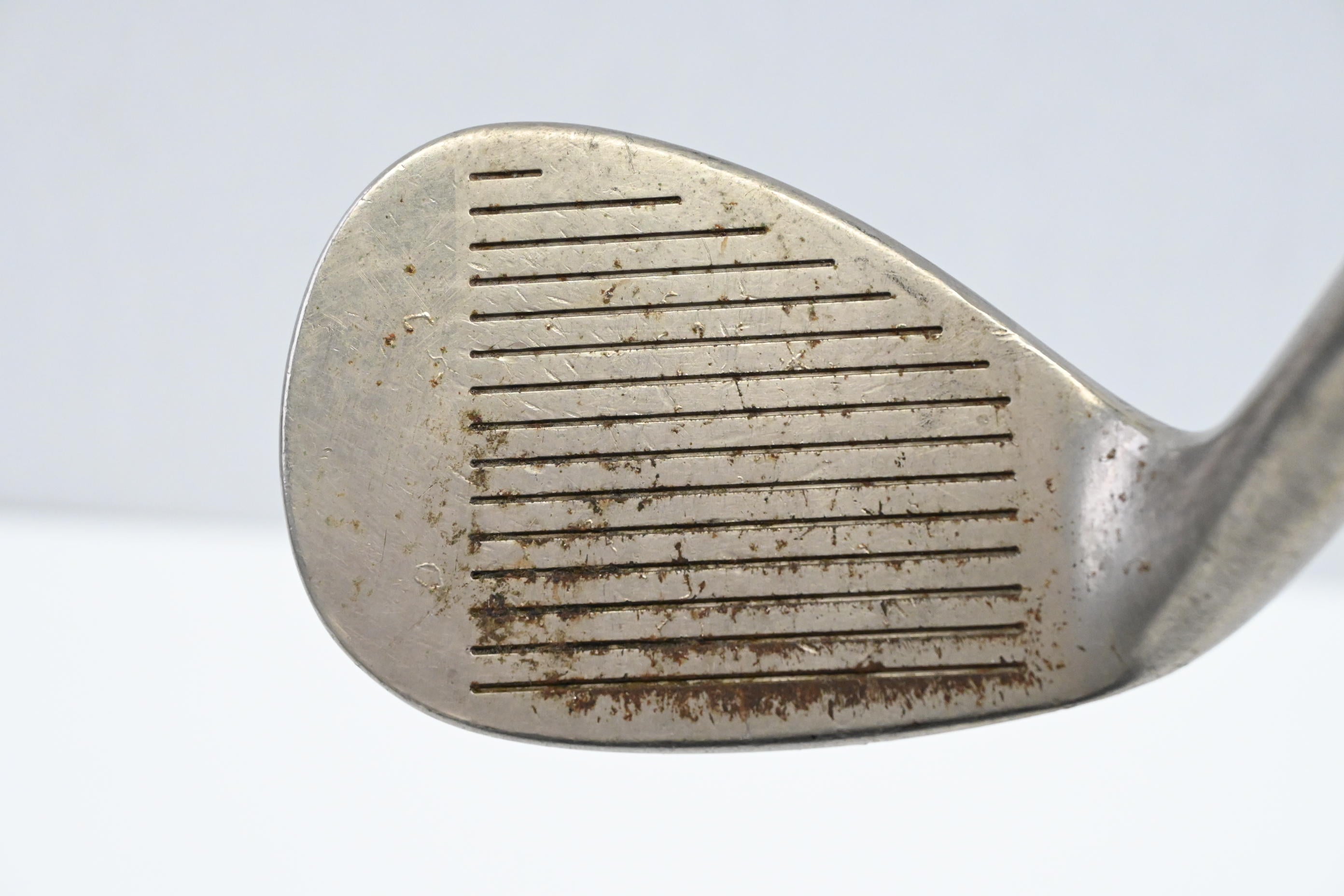 Mizuno MP R Series Sand Wedge / 56 Degree / Stiff Flex Dynamic Gold S300 Shaft