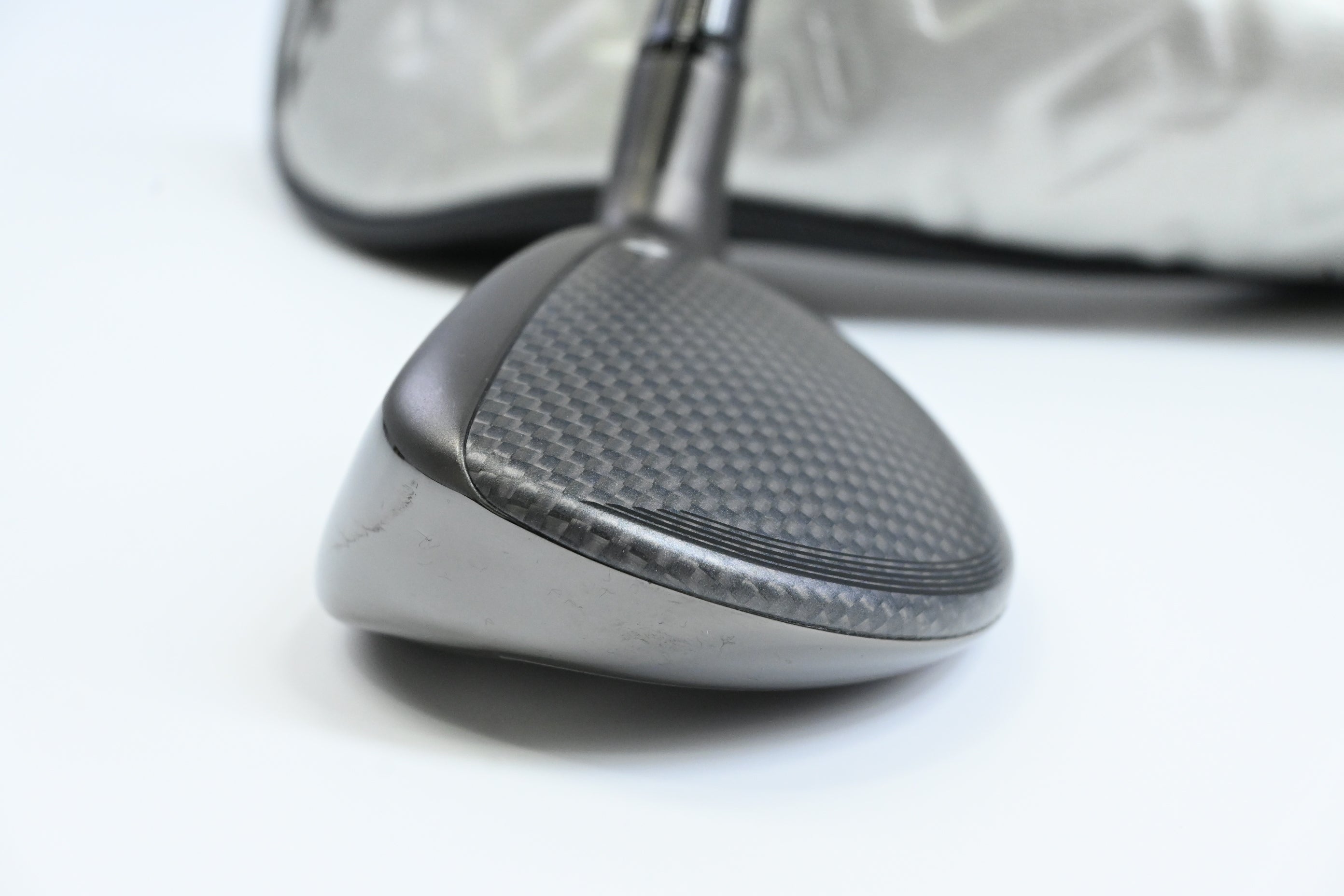 Left Hand Taylormade Qi35 #4 Hybrid / 22 Degree / Regular Flex Ventus Blue 6