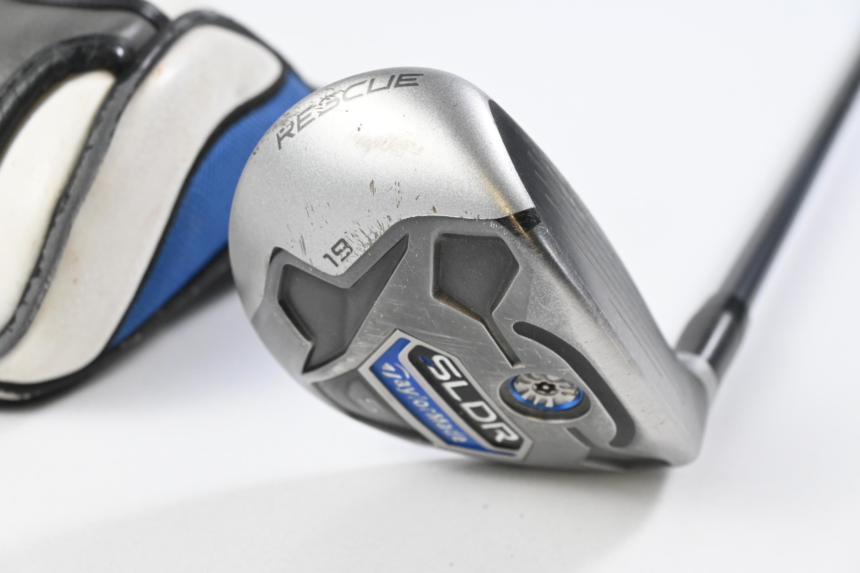 Taylormade SLDR-S #3 Hybrid / 19 Degree / Regular Flex Fujikura Speeder 72 Shaft