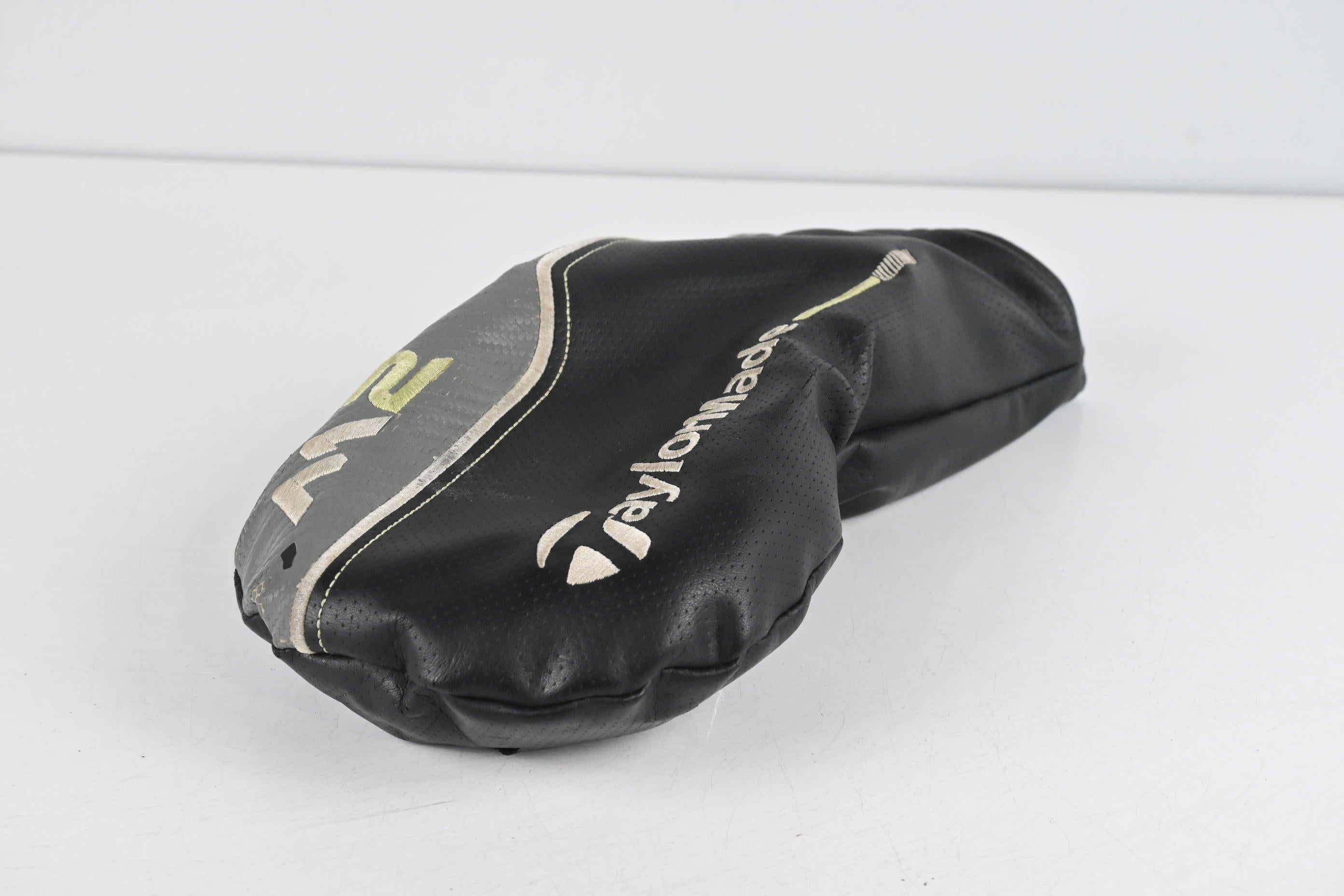 Taylormade M2 2017 Driver / 12 Degree / Stiff Flex Psyko Crossfire 60 Shaft