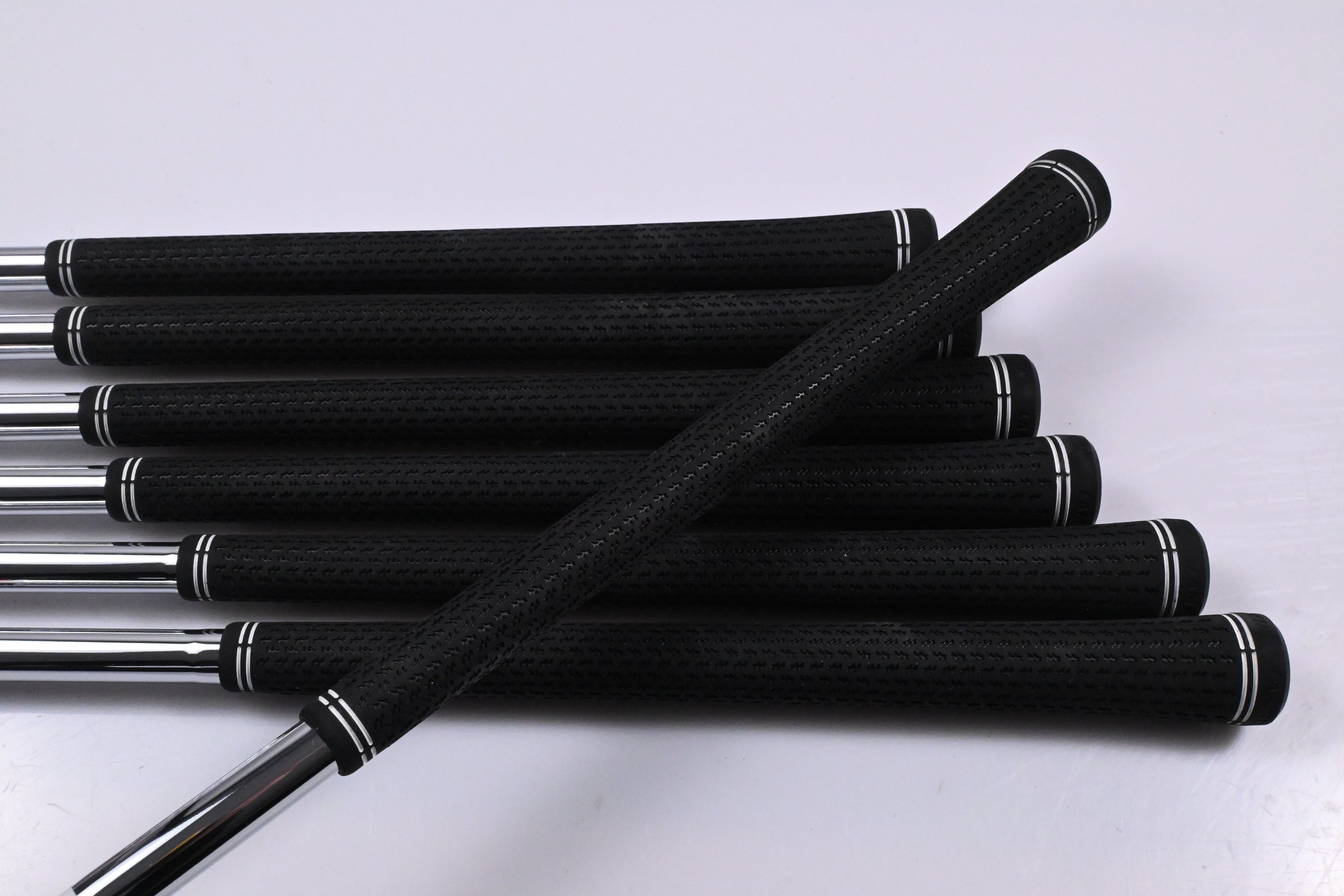 Cobra DS-Adapt Irons / 4-PW / Regular Flex KBS Tour Lite Shafts