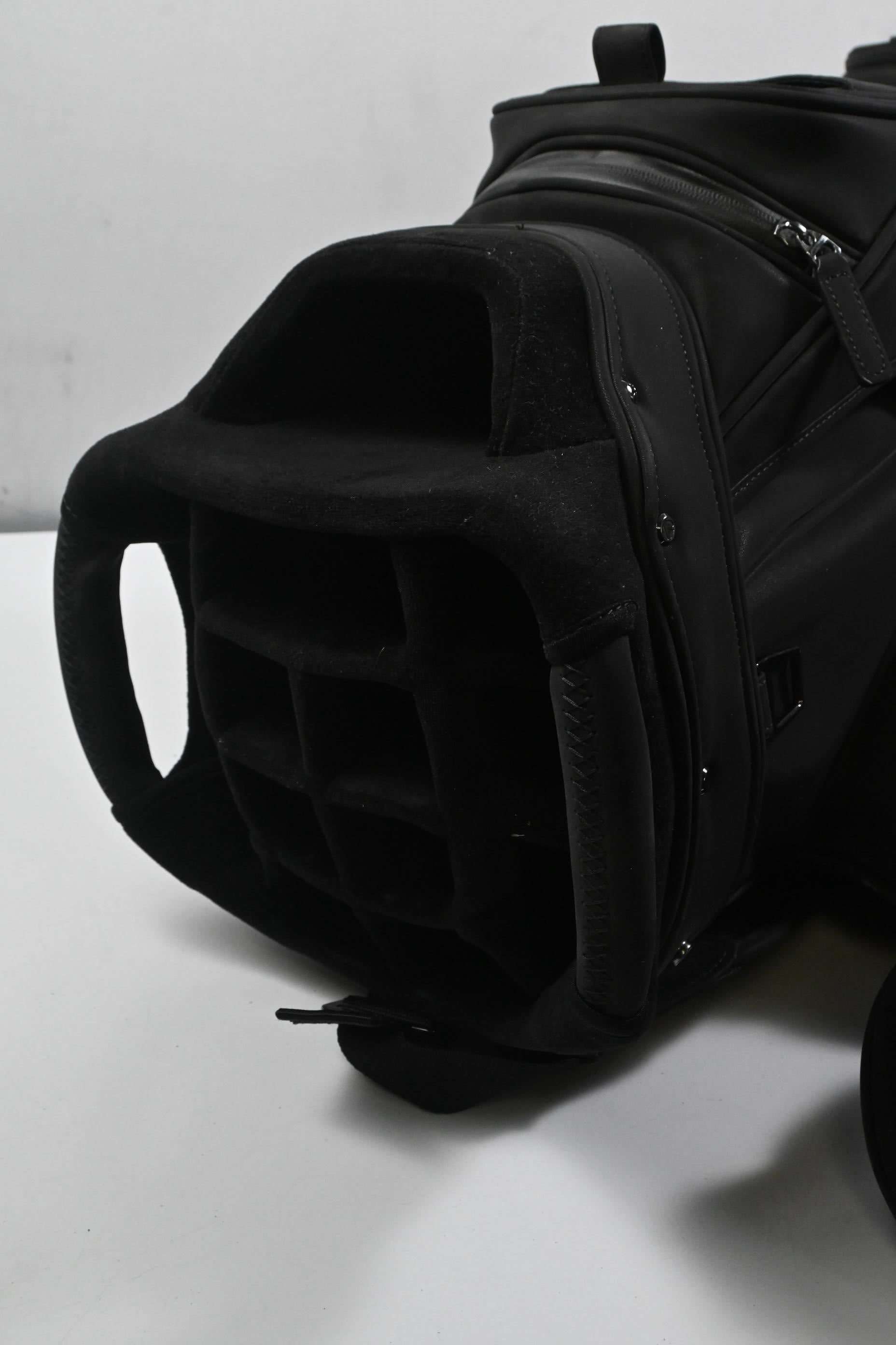 Taylormade Pro Cart Bag / 14-Way Divider / Black