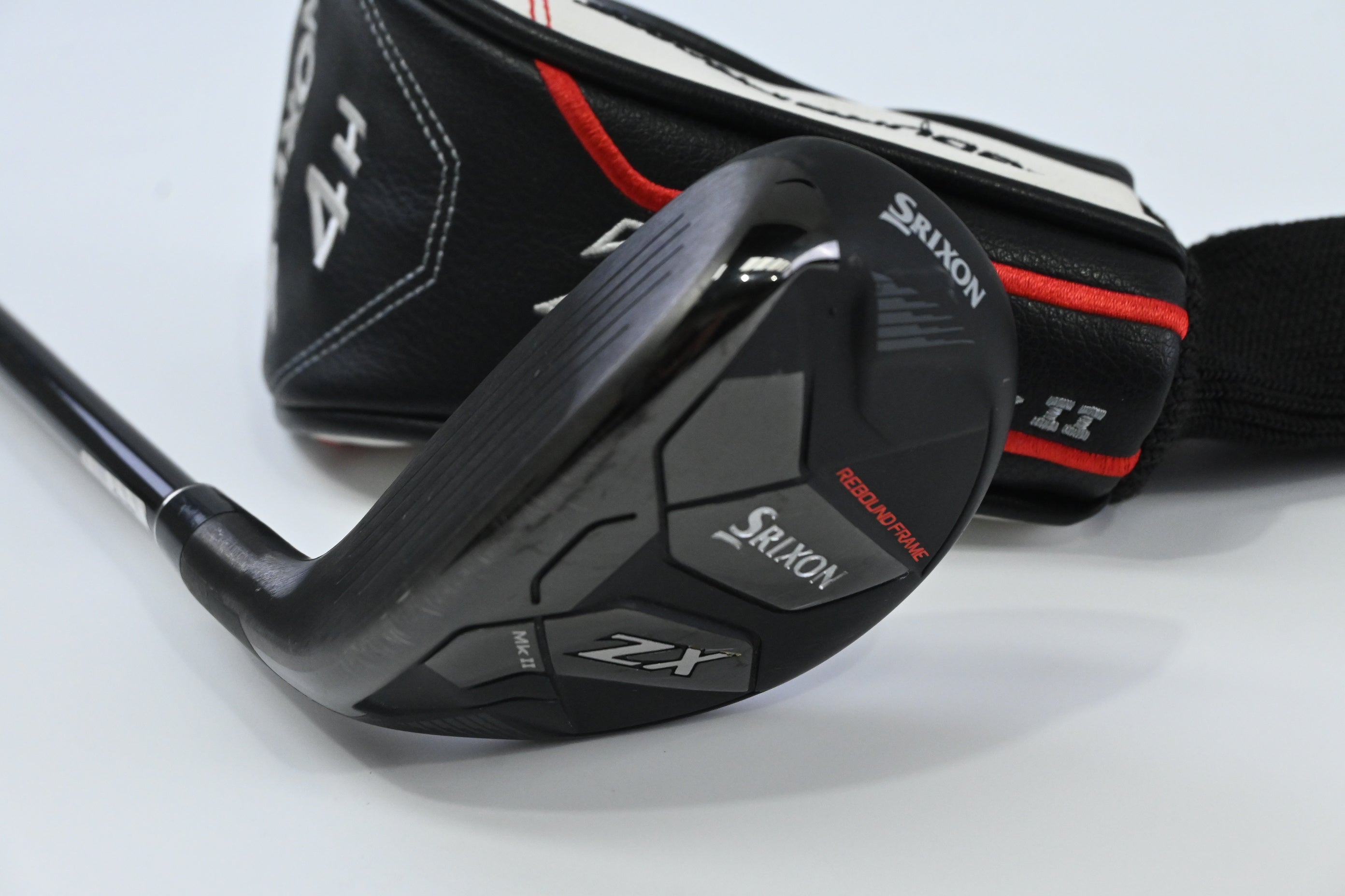 Left Hand Srixon ZX Mk II 2023 #4 Hybrid / 22 Degree / Regular Flex HZRDUS Smoke