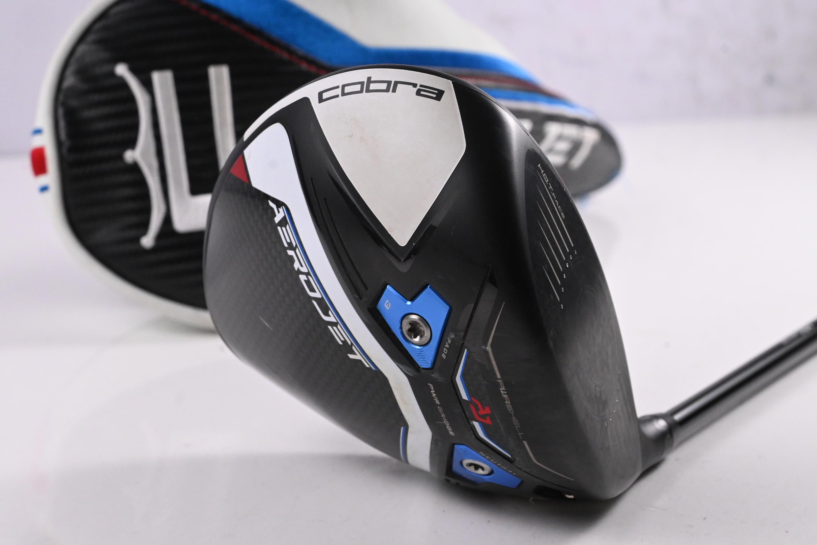 Cobra Aerojet LS Driver / 10.5 Degree / Stiff Flex Kai`li Blue 60 Shaft